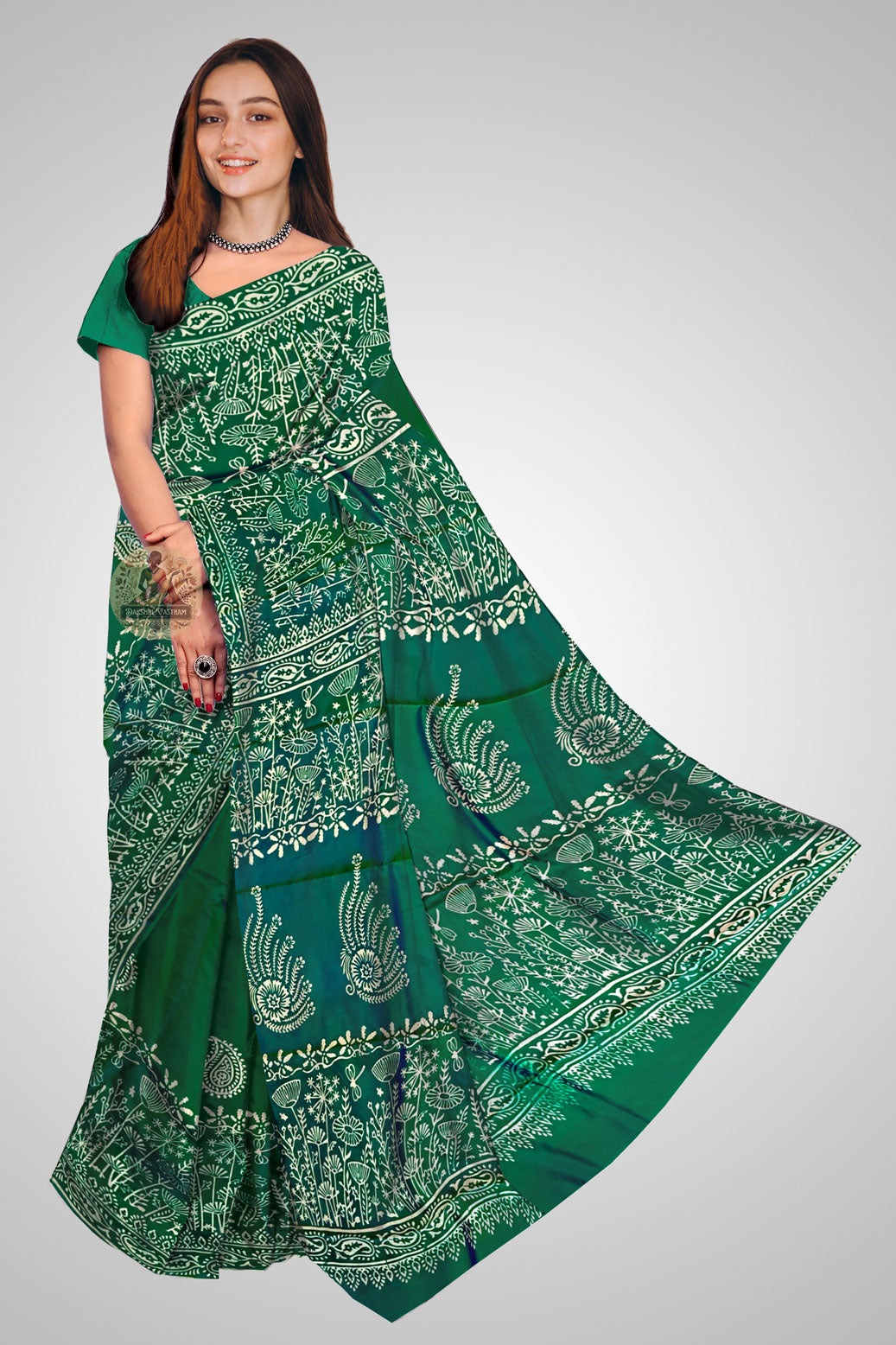 Buy Pure Silk Saree online – Traditional handloom saree front view