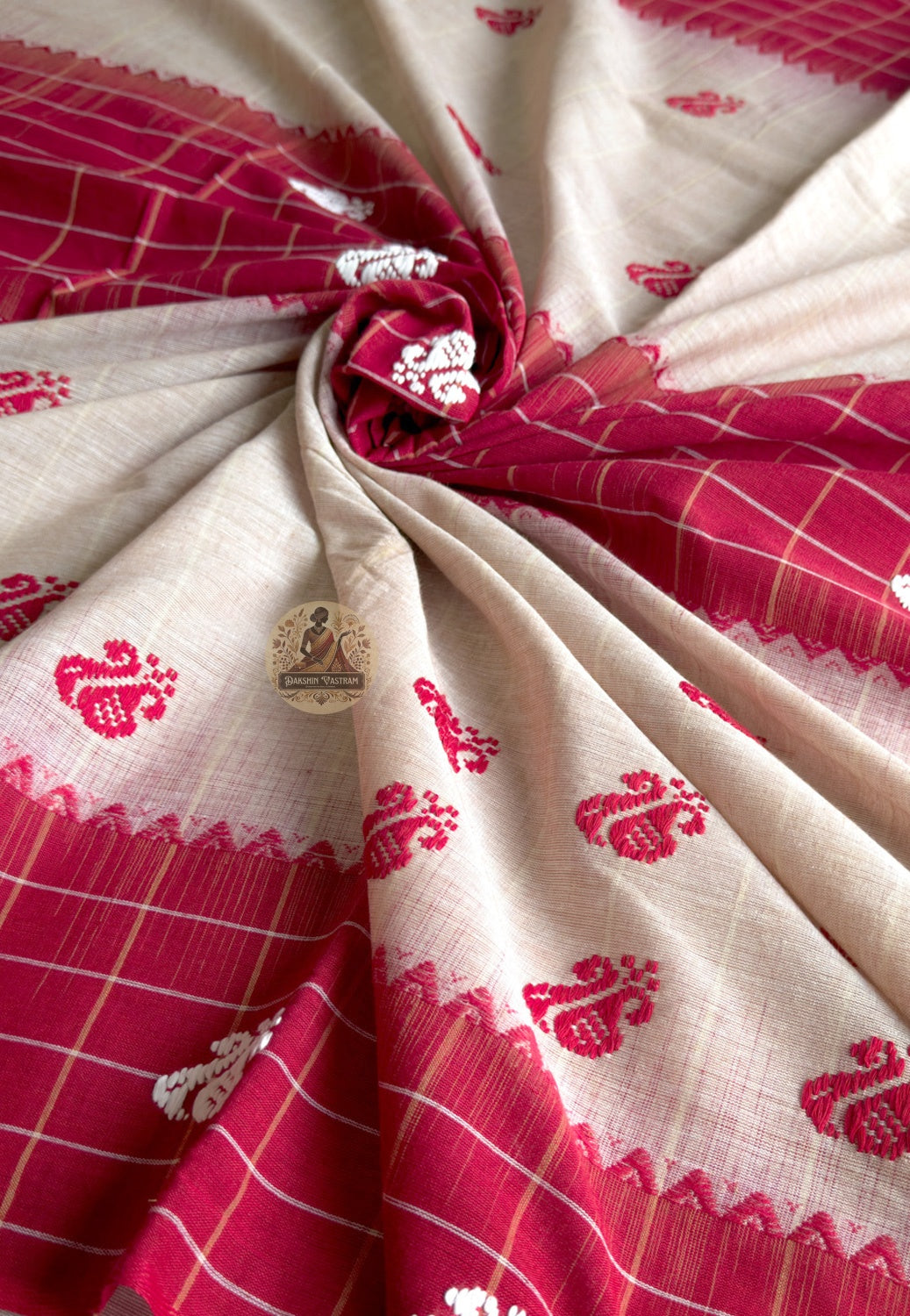 Styling detail of cotton blouse paired with West Bengal handloom pure cotton saree