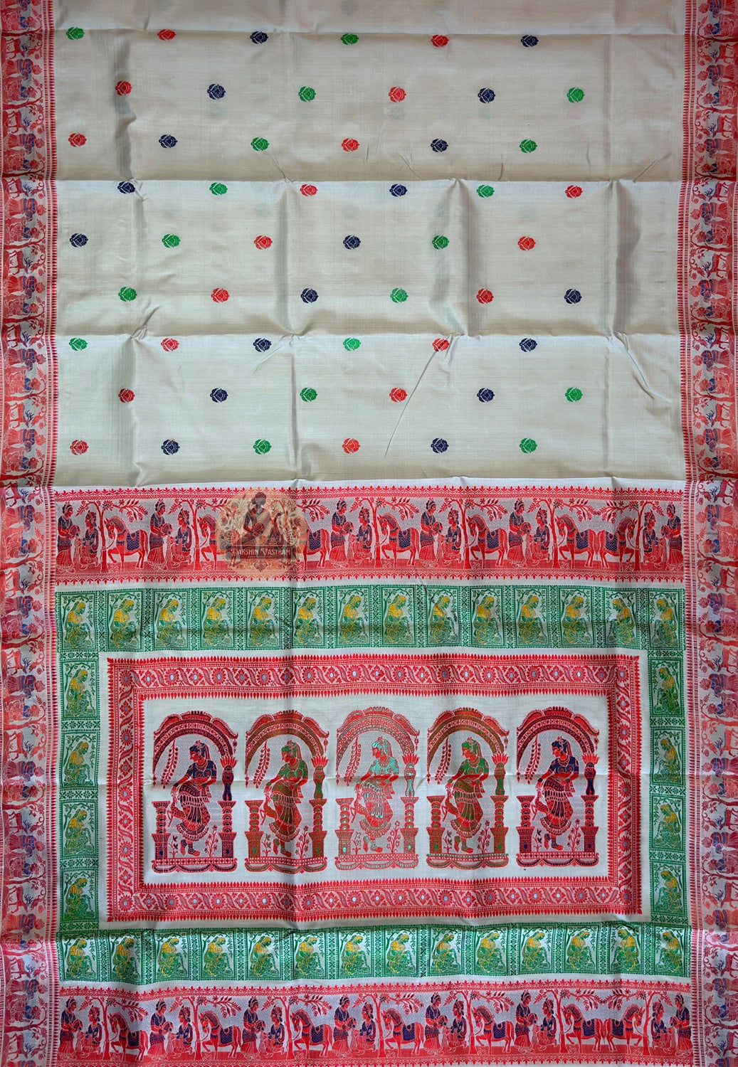 Close-up of blouse piece of premium Baluchari Silk Saree featuring hand-woven traditional border detailing in fine pure Bengal silk by Dakshin Vastram