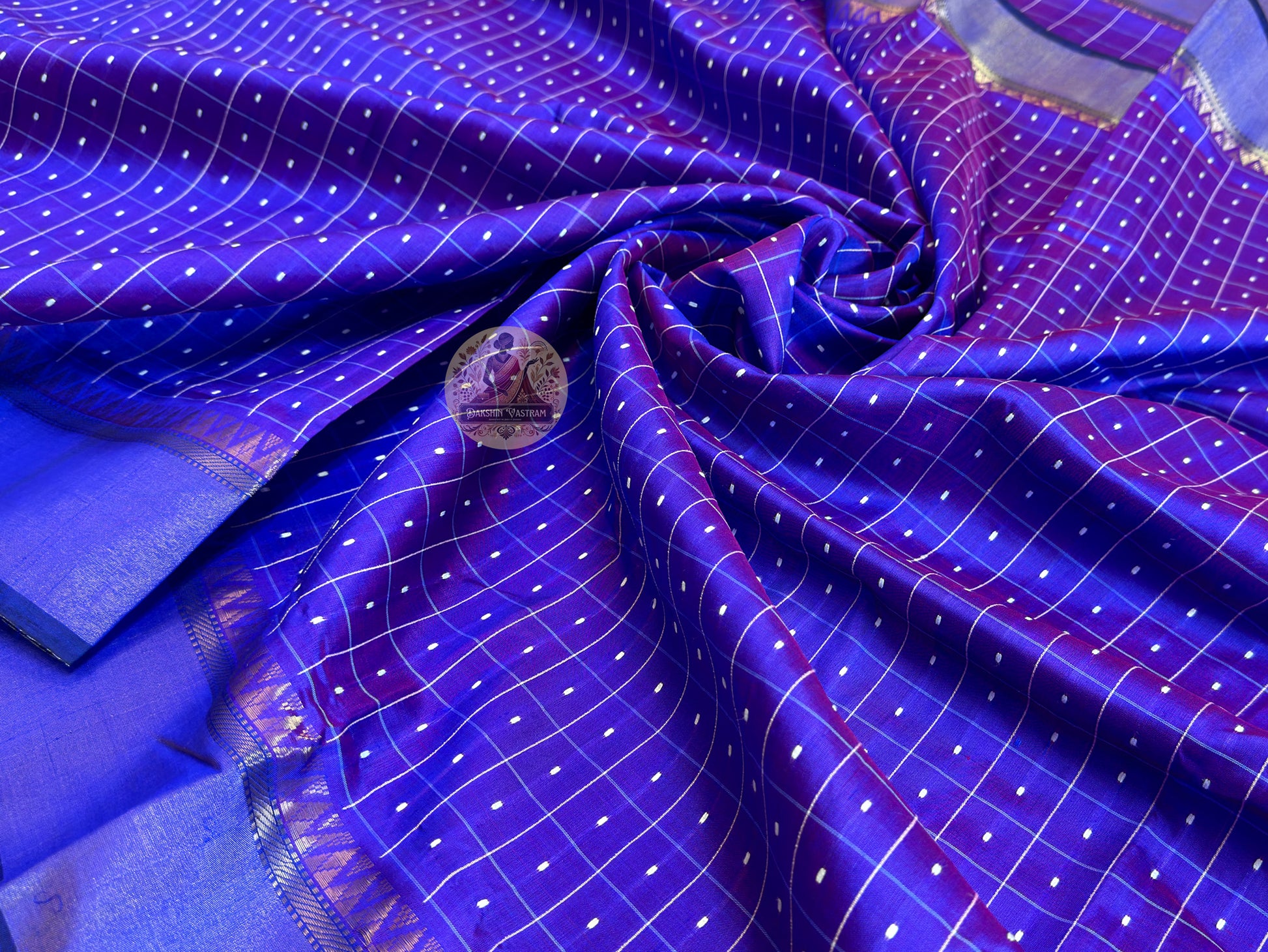 Close-up of Bishnupur Silk Bindu Buti saree – intricate woven Bindu Buti motifs catching light on pure silk, crafted by master weavers in Bishnupur, West Bengal