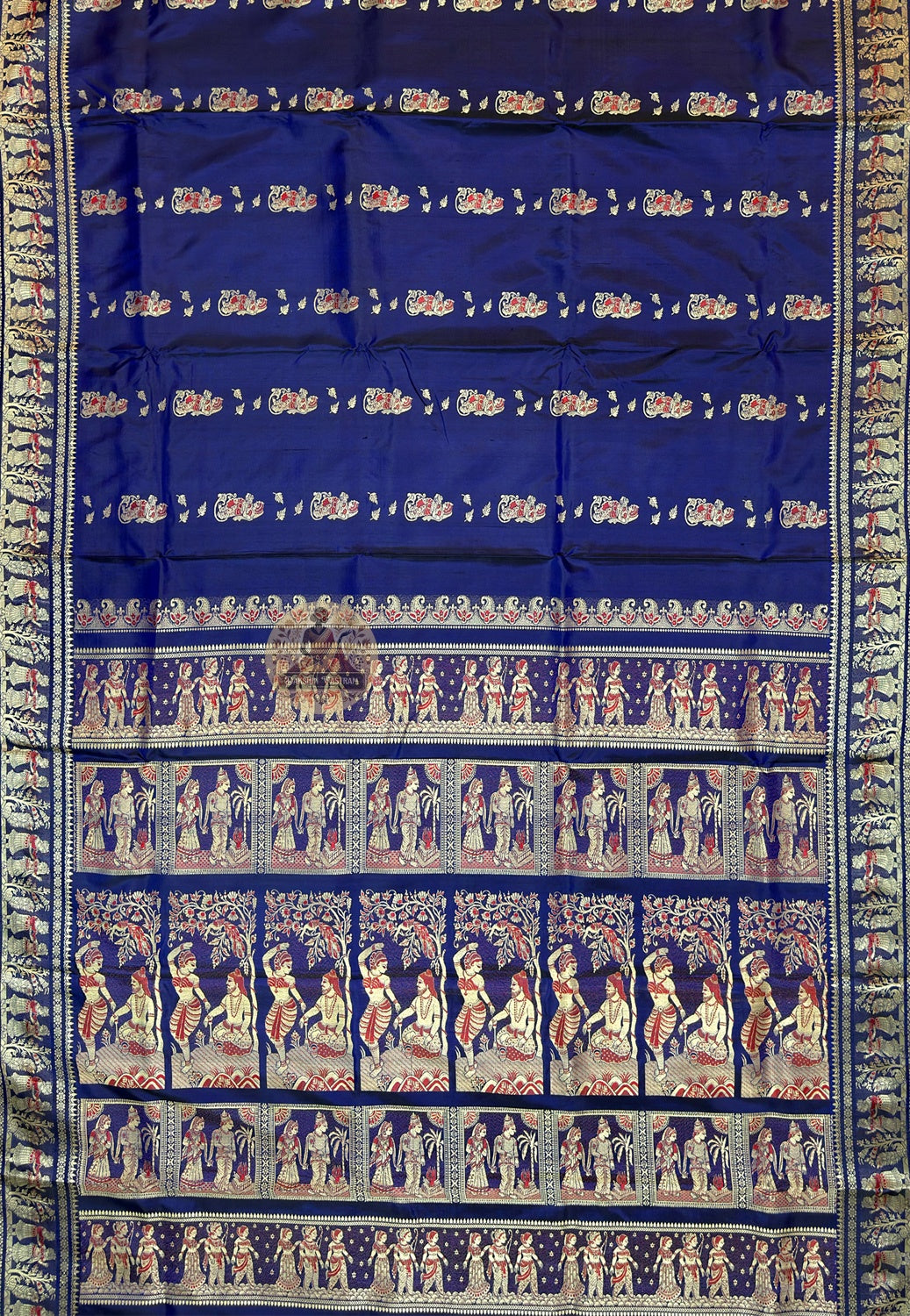 Close-up of running blouse fabric from Baluchari Pure Silk Saree set, featuring coordinating handwoven pure silk with complementary traditional Baluchari motif border detail
