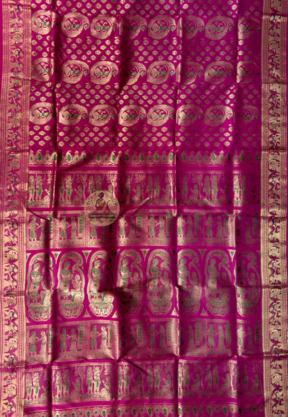 Close-up of pure golden zari Ardhanarishvara half-Shiva half-Parvati divine union form woven into pallu Bishnupur Swarnachari craft