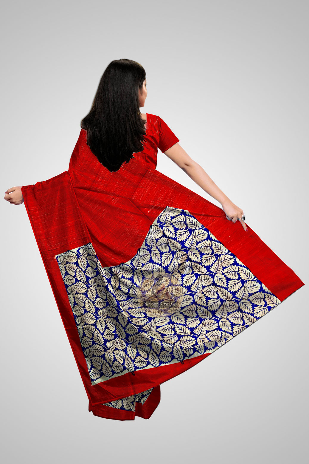 Explore Tussar Silk Saree – Rear view featuring rich pallu design