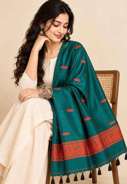 Side view of Bishnupur Baluchari pure silk artisan community stole displaying smooth natural silk drape and lustre for Durga Puja and Diwali occasions