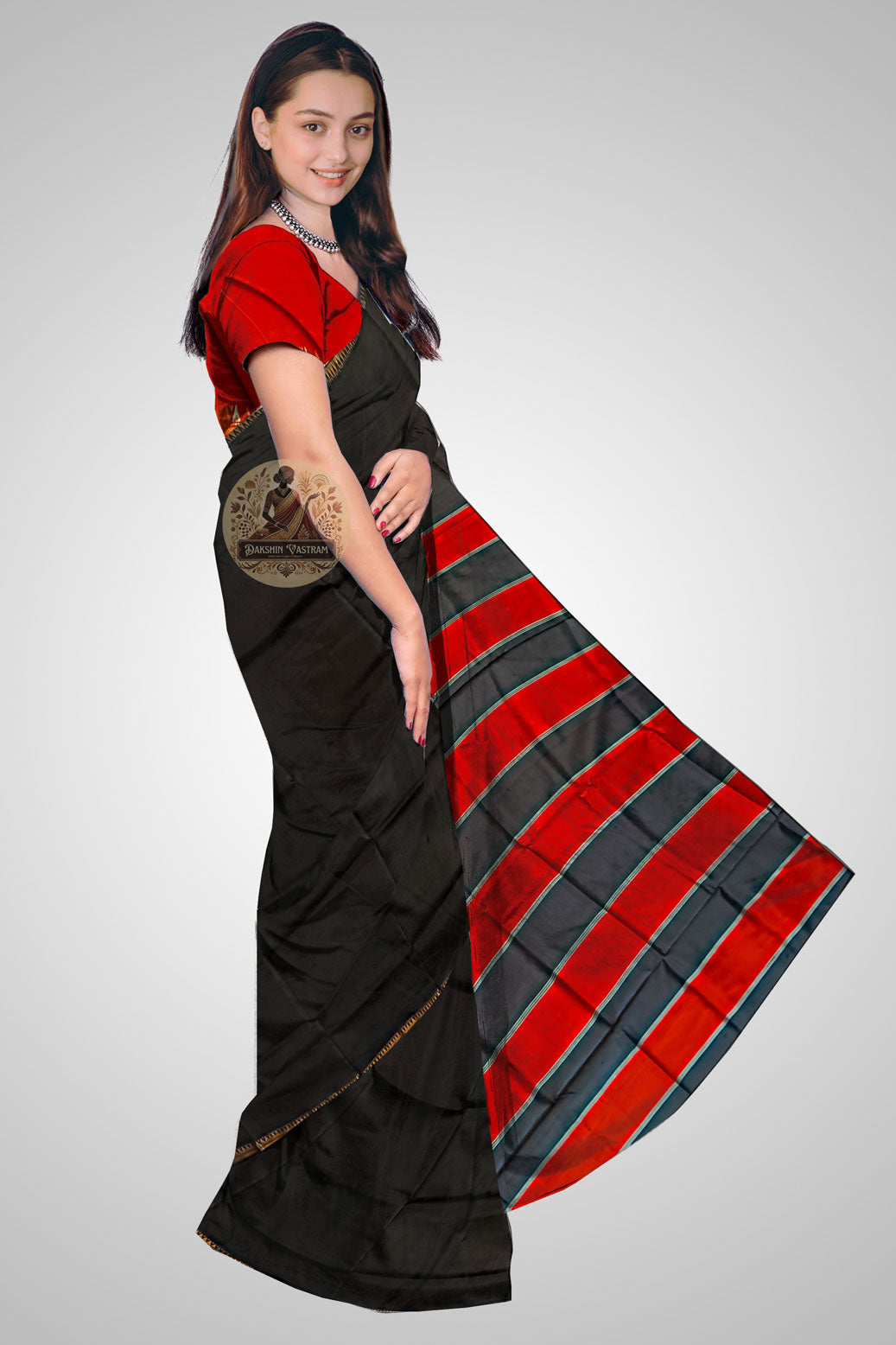 Shop Jori Par Silk Saree – Side profile highlighting jori border details