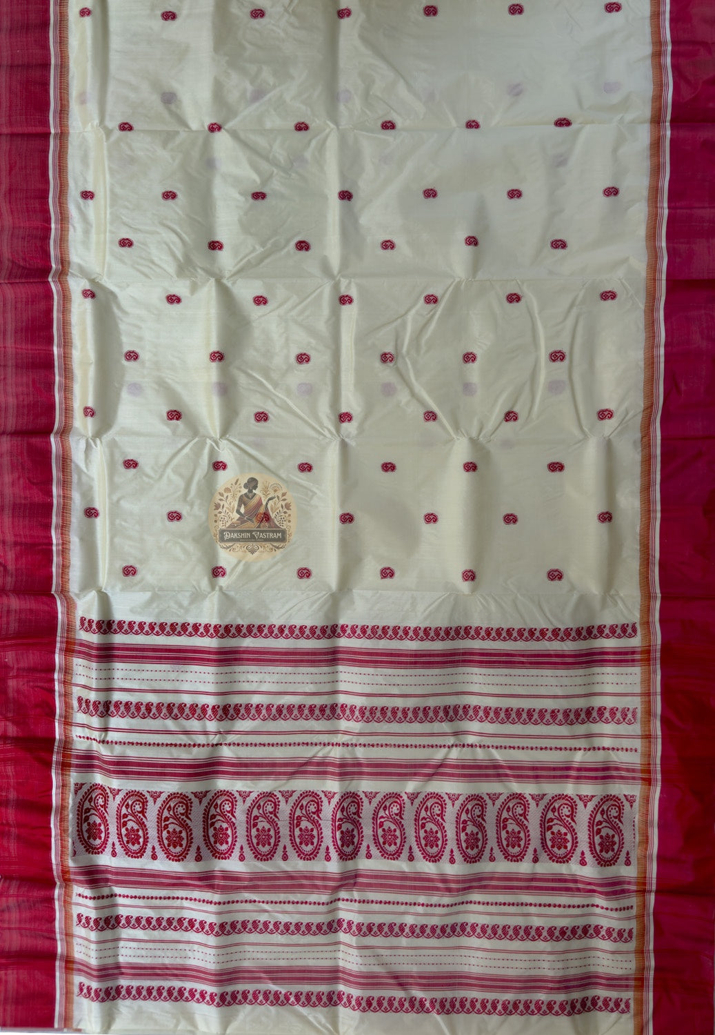 Rear view of Bishnupur Garad silk saree showcasing traditional Bengal pallu and woven border motifs on natural ivory pure mulberry silk