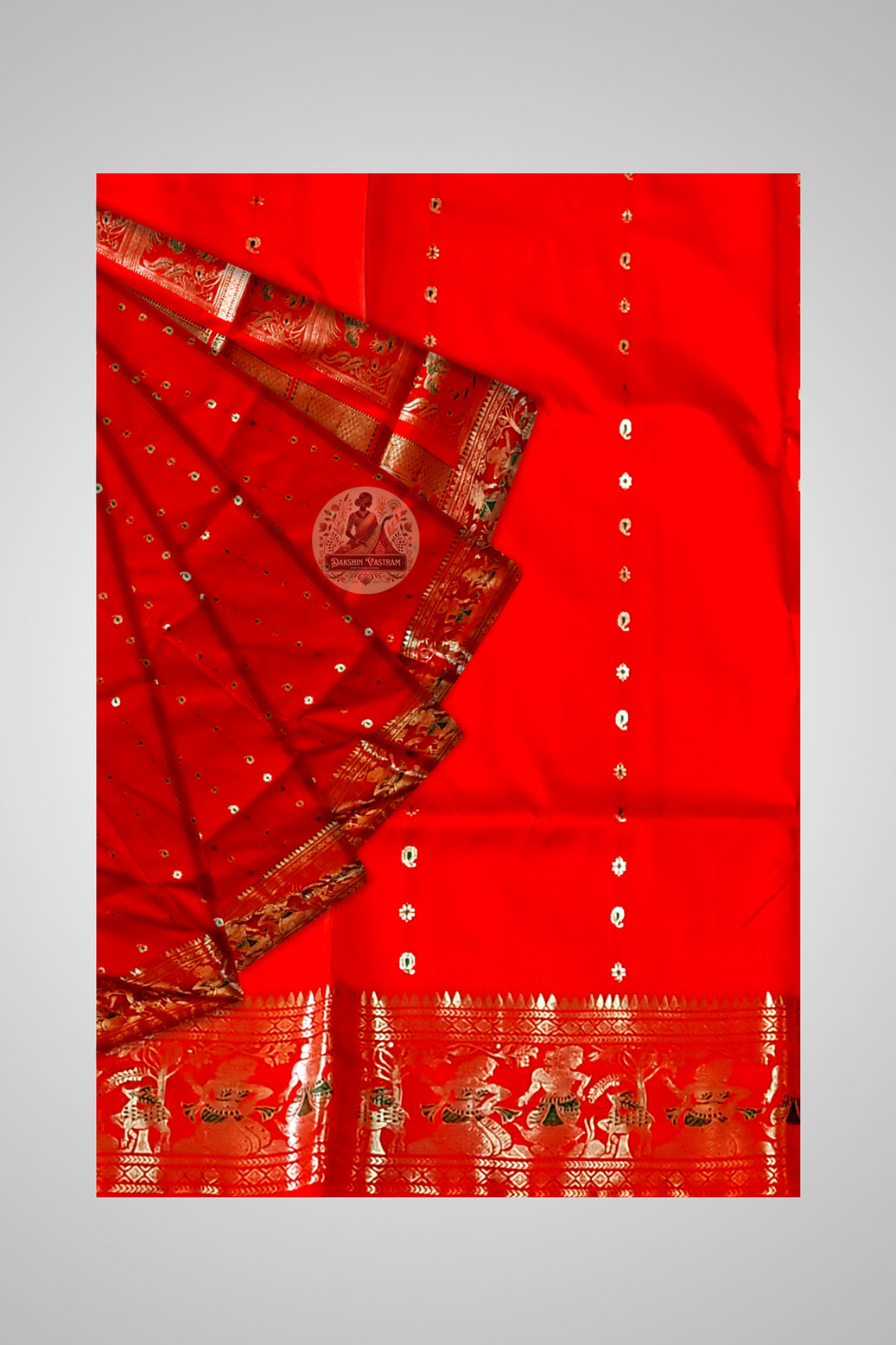 Buy Swarnachari Silk Saree online – Close-up of motif and border craftsmanship