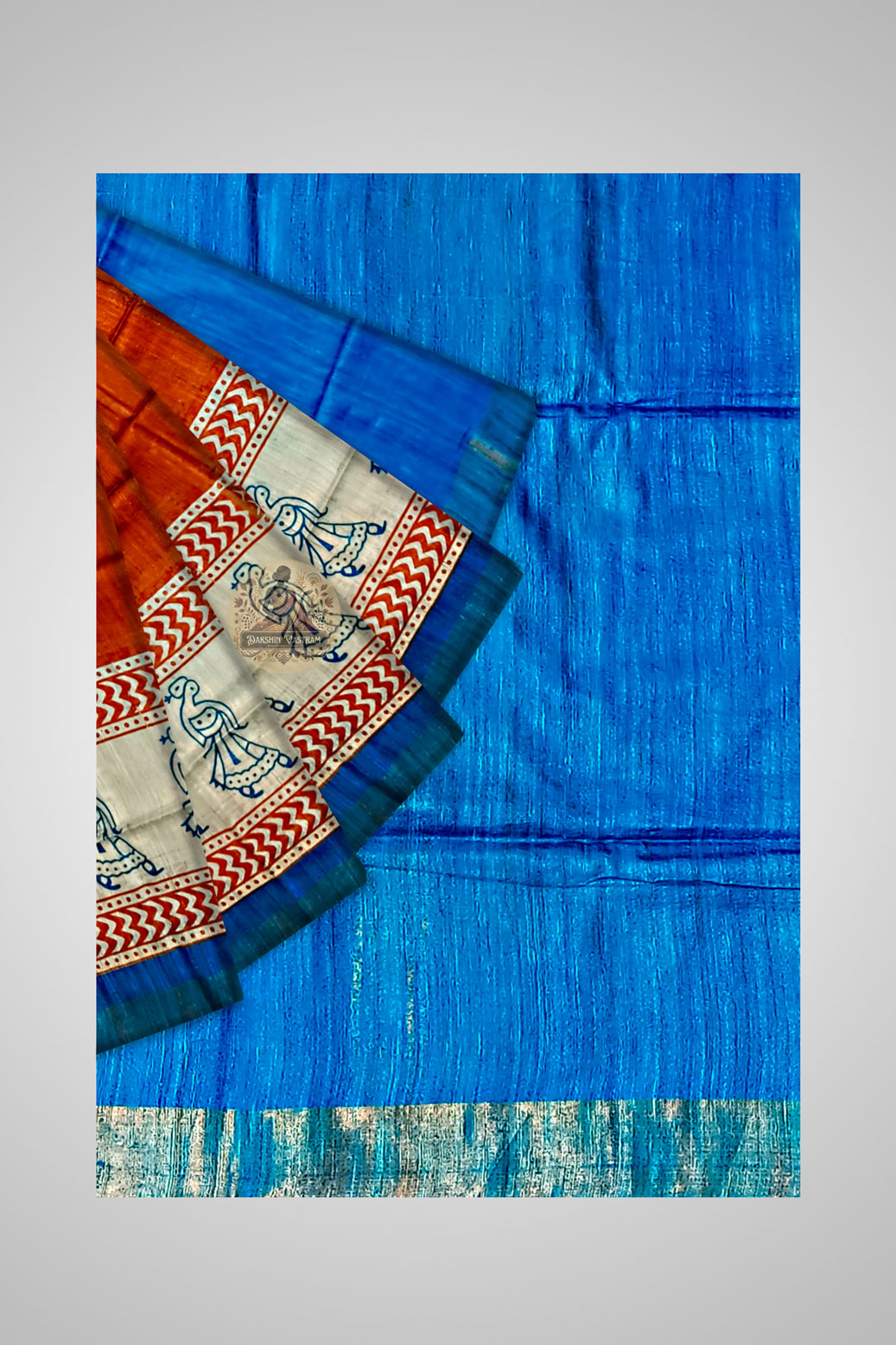 Order Tussar Saree Online – Artistic detailing of the weave
