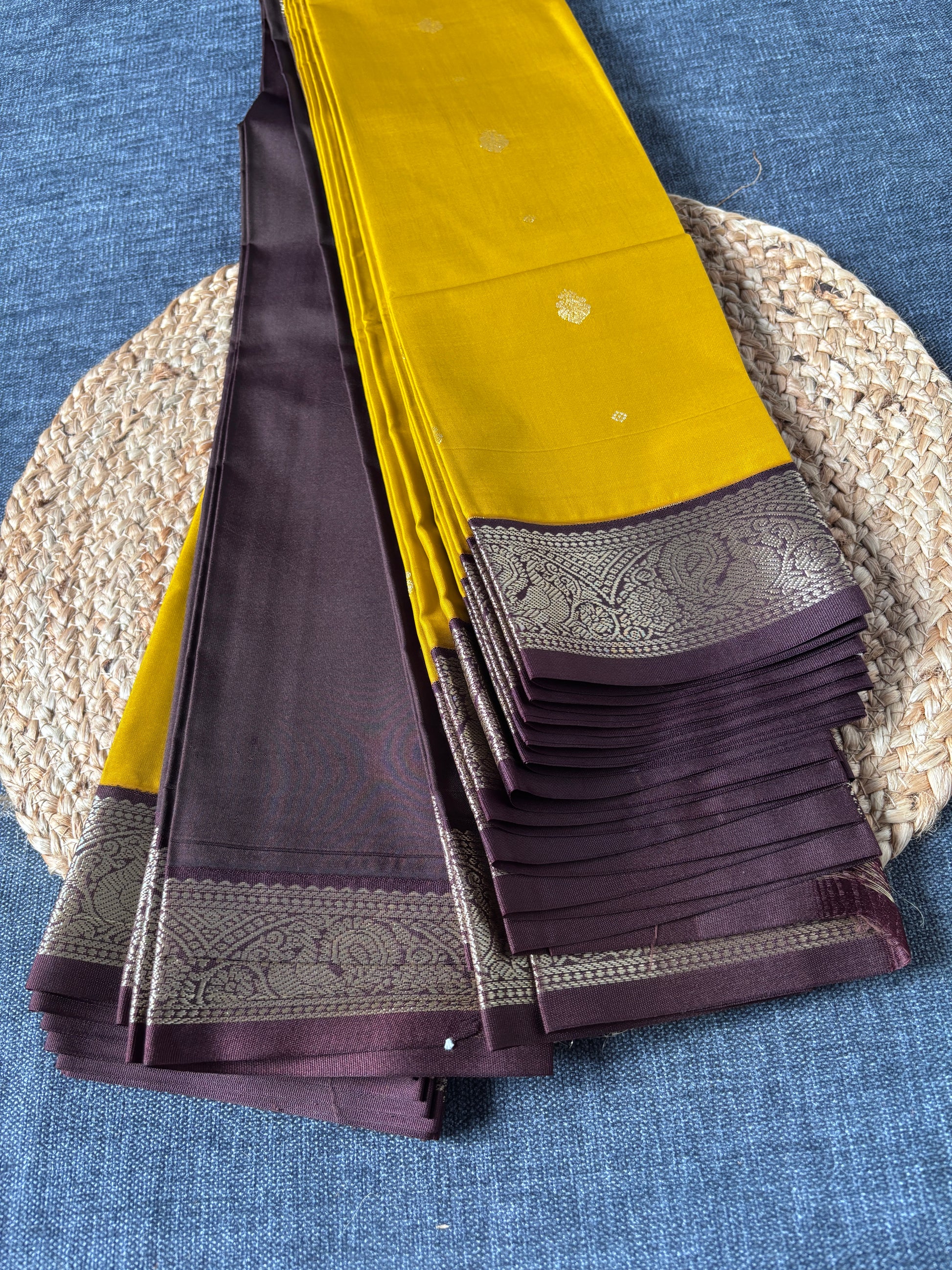Close-up of gold zari border on Semi Kanjivaram silk saree – authentic Indian handloom UK