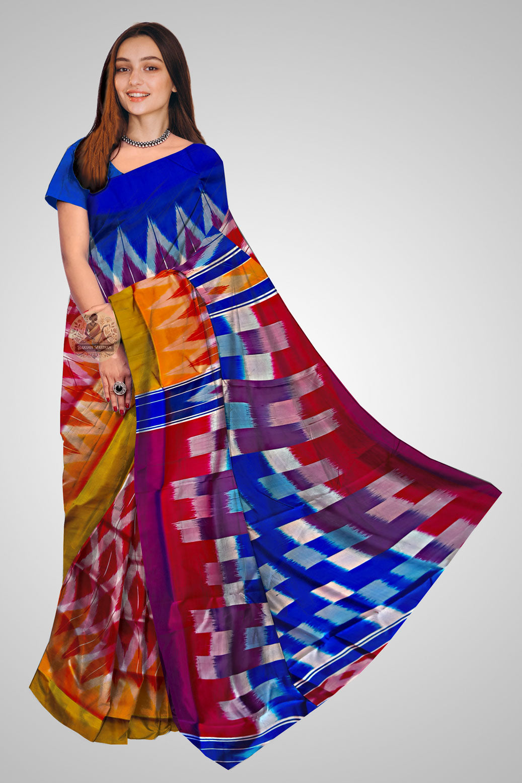 Buy Pure Silk Saree Online – Front view showcasing traditional handloom finesse