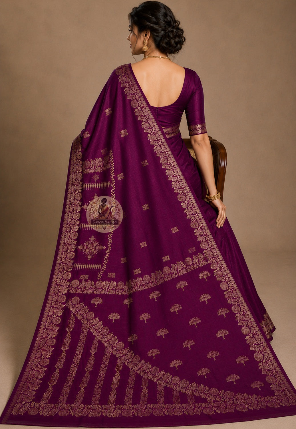 Rear view of Bishnupur handwoven Katan silk saree with blooming pallu motifs, Bankura Bengal weaving tradition