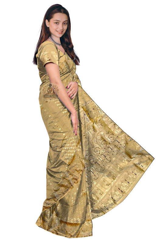 Shop Traditional Swarnachari Silk Saree – Side profile with woven pallu highlights