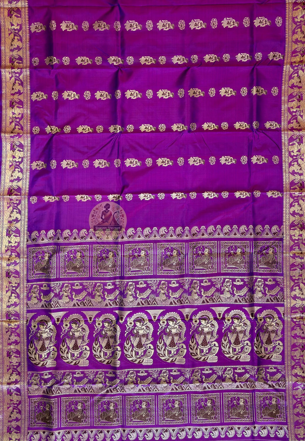 Close-up of blouse piece of Baluchari Silk Saree featuring hand-woven traditional border patterns in fine pure Bengal silk with terracotta temple-inspired detailing by Dakshin Vastram