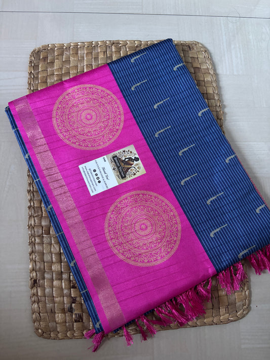 Shop Handloom Semi Silk Saree online – Side profile of the elegant pleats