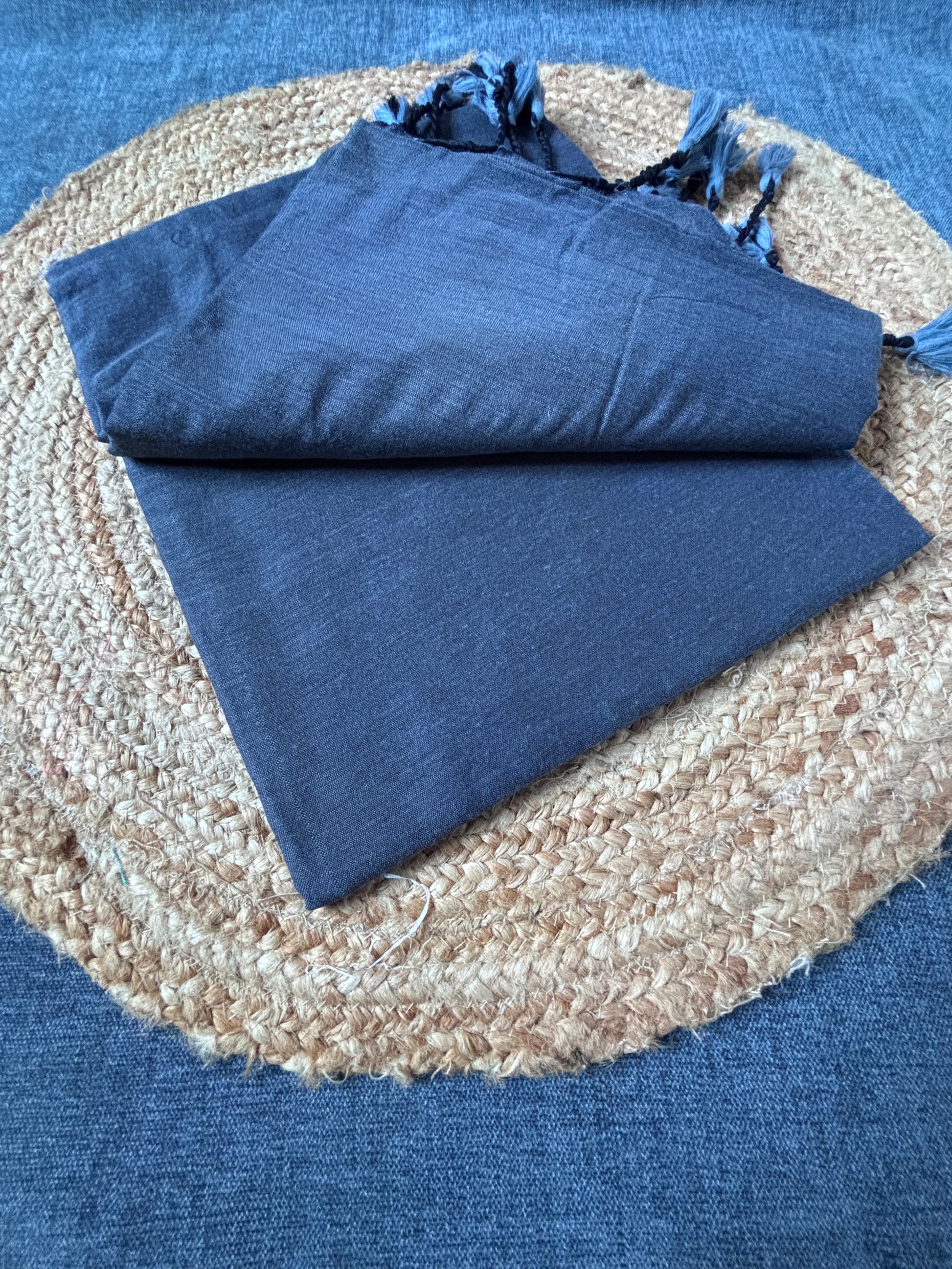 Shop Khadi saree India – Natural cotton saree side drape