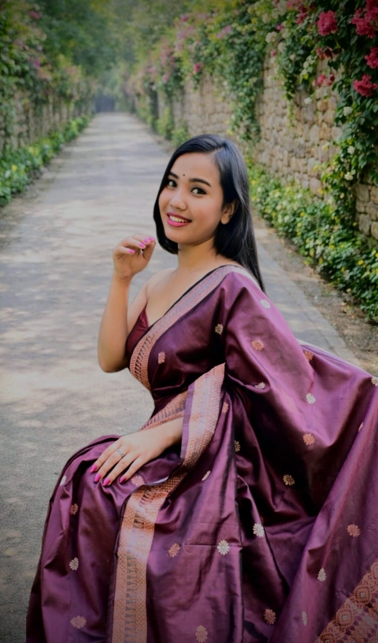 Buy Authentic Assam Silk Sarees – Close-up of mulberry silk texture