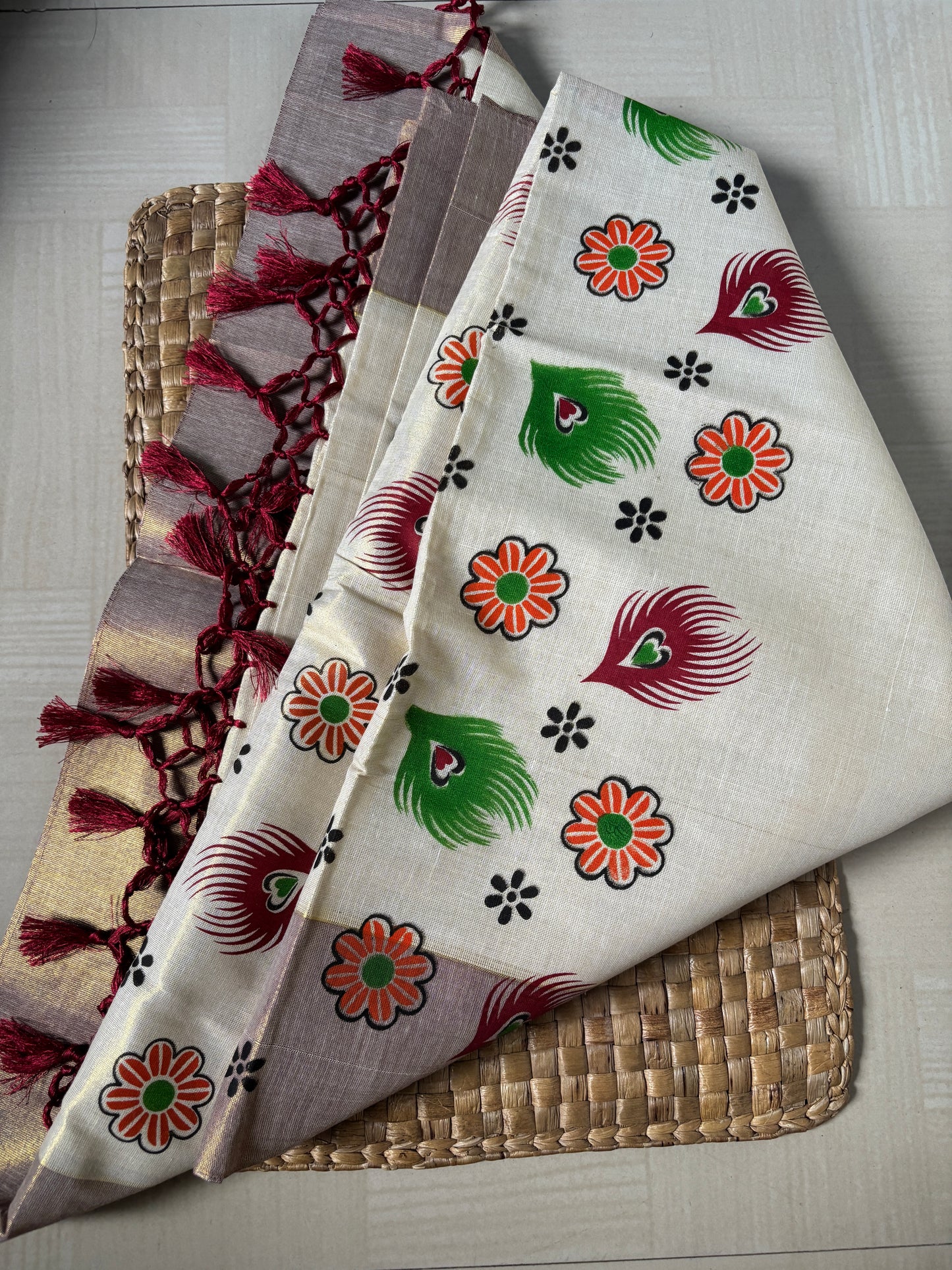 Buy Kerala Kasavu Saree with Maroon Border online – Kasavu Saree full view