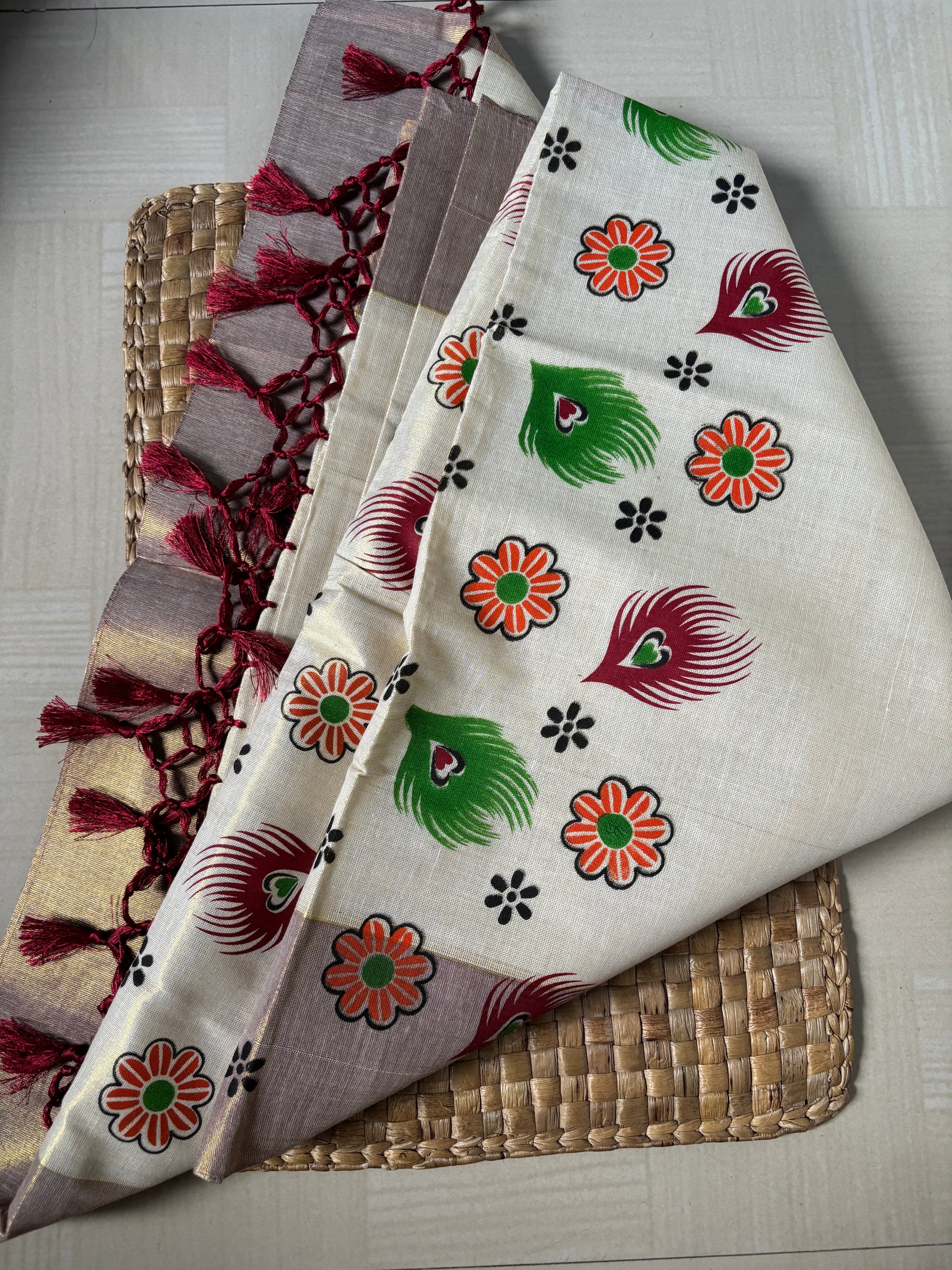Buy Kerala Kasavu Saree with Maroon Border online – Kasavu Saree full view