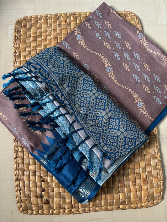 Buy Grey Semi Silk Saree with Blue Border online – Grey Saree side view