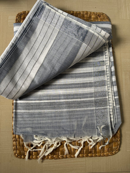 Buy Grey White Cotton Saree online – Grey White Saree side view