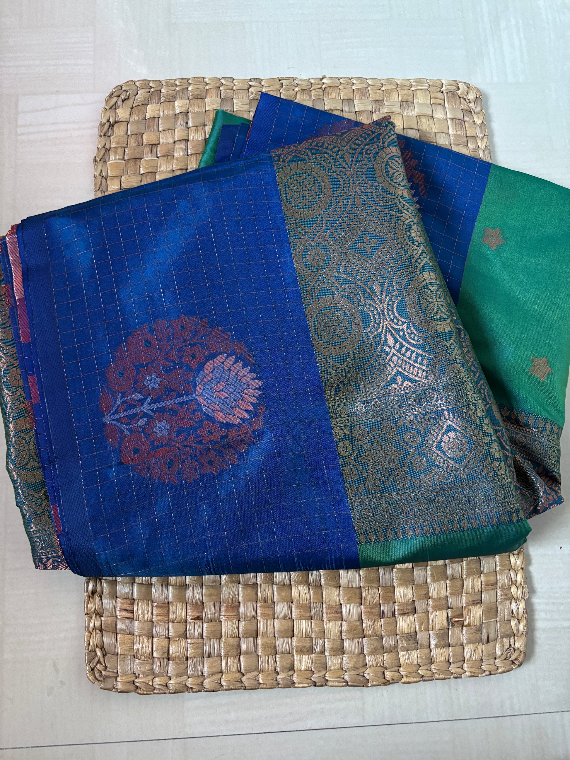 Buy Semi Silk Saree online – Green & Blue Semi Silk Saree front view