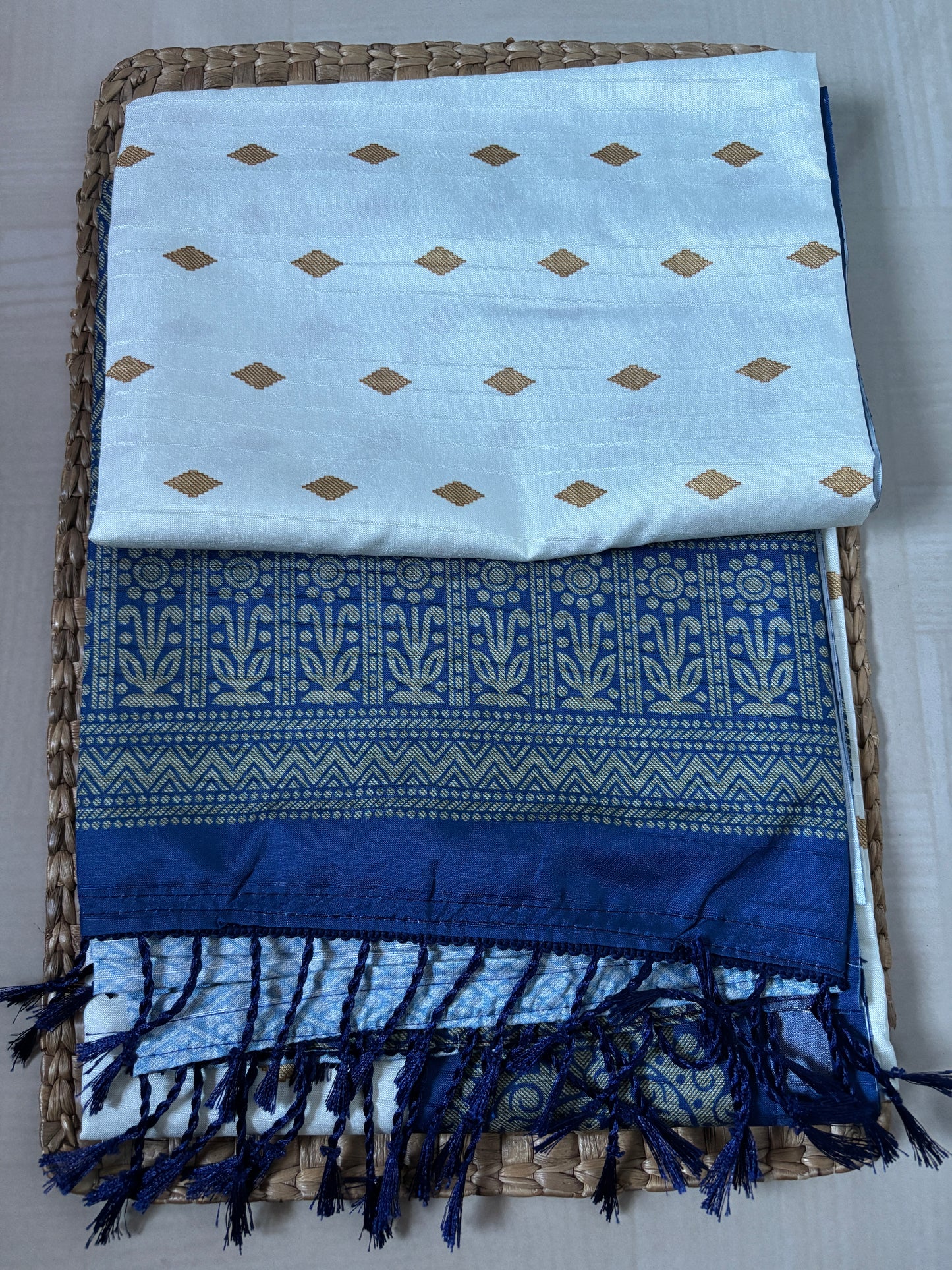 Buy Semi Silk Saree online – White & Blue Semi Silk Saree rear view
