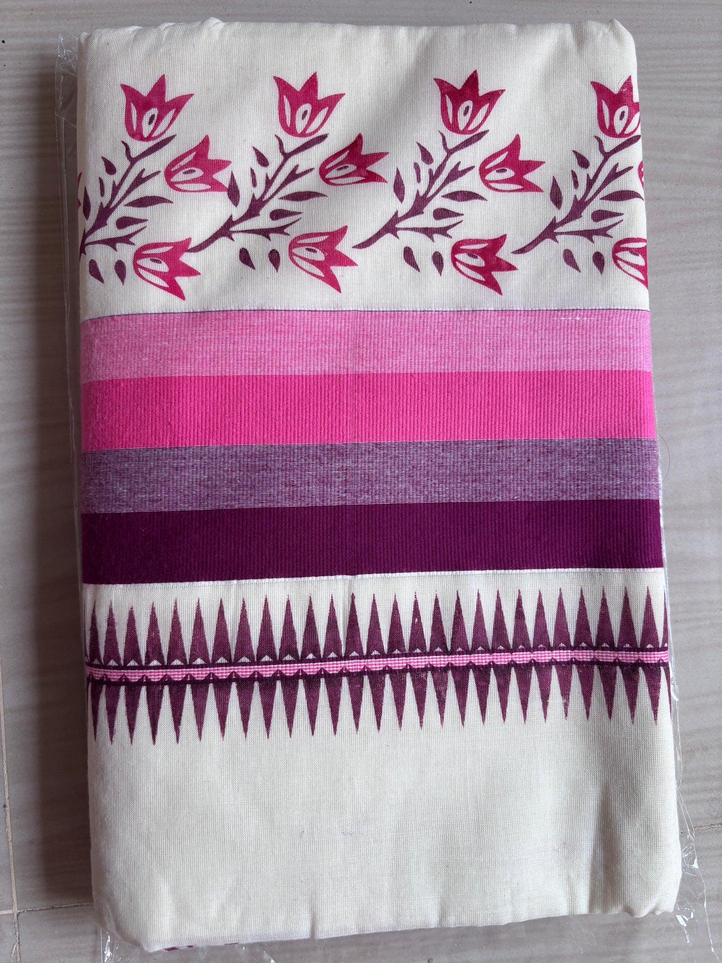 Kasavu Saree | Organic Cotton Handloom Kasavu Saree from India