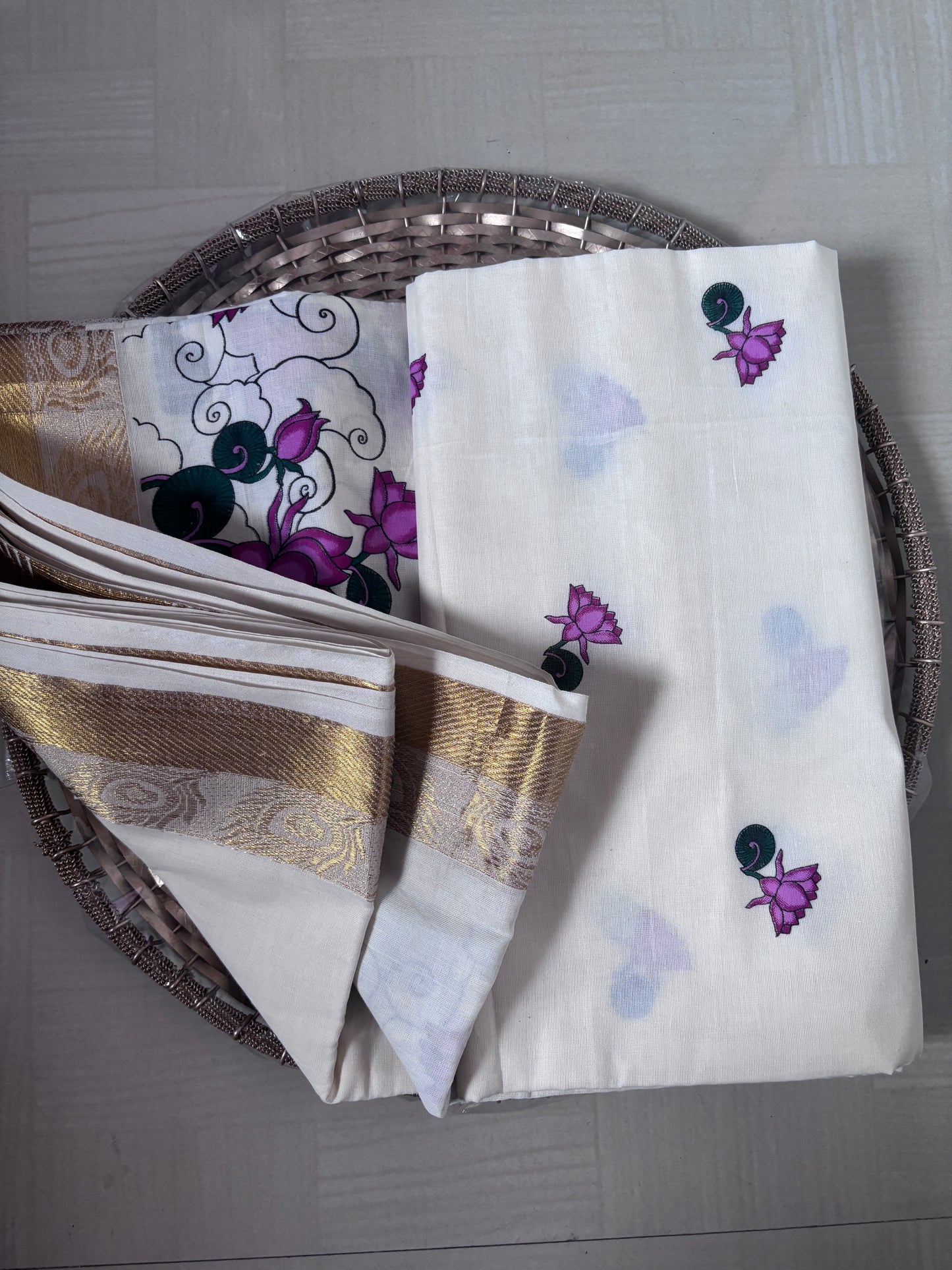 Buy Kerala Kasavu Saree online – Peacock Zari Saree blouse view