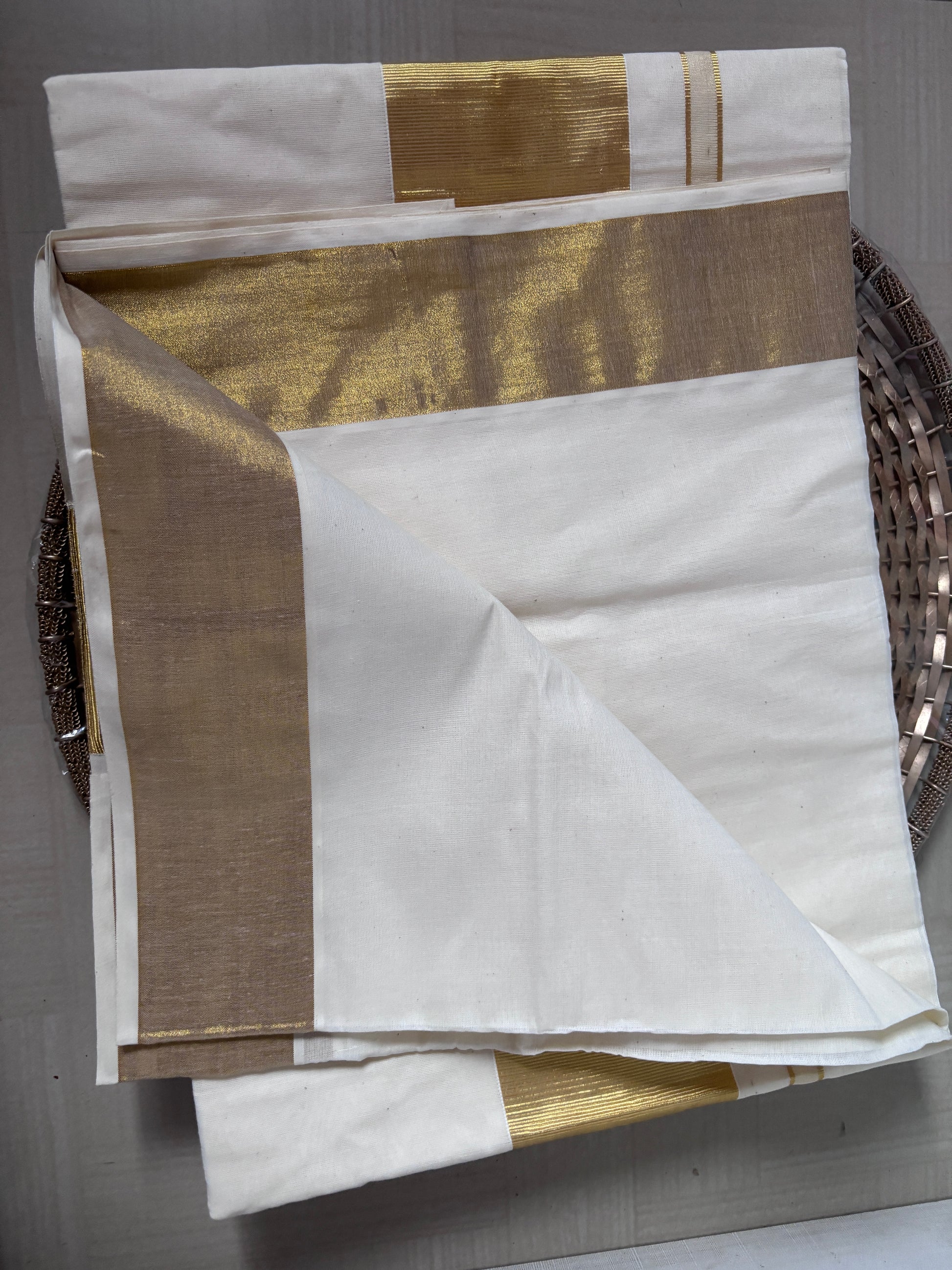 Buy Kerala Kasavu Saree online – Kasavu Saree blouse view