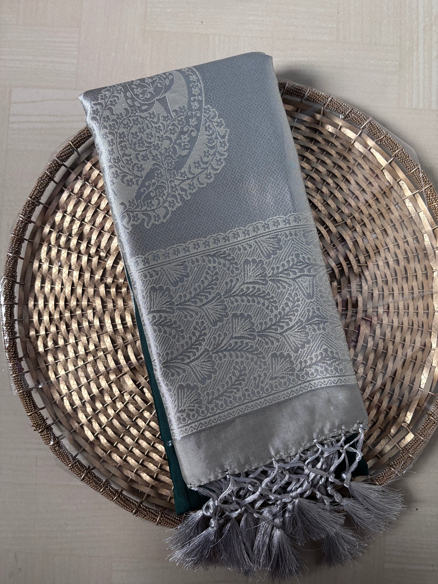 Buy Soft Silk Saree online – Bottle Green Saree side view