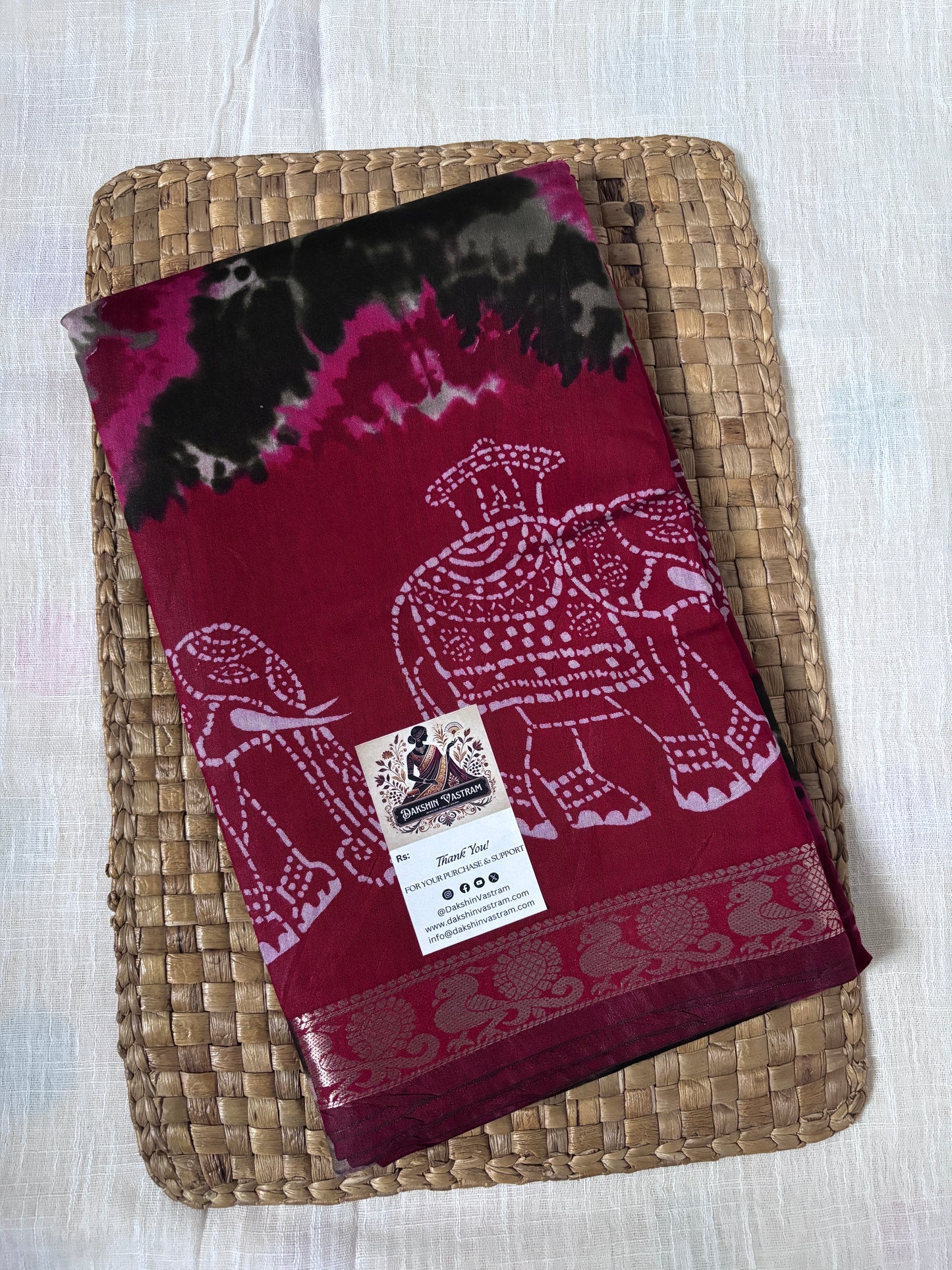 Buy Muslin Cotton Saree Online – Front view showing airy weave and drape