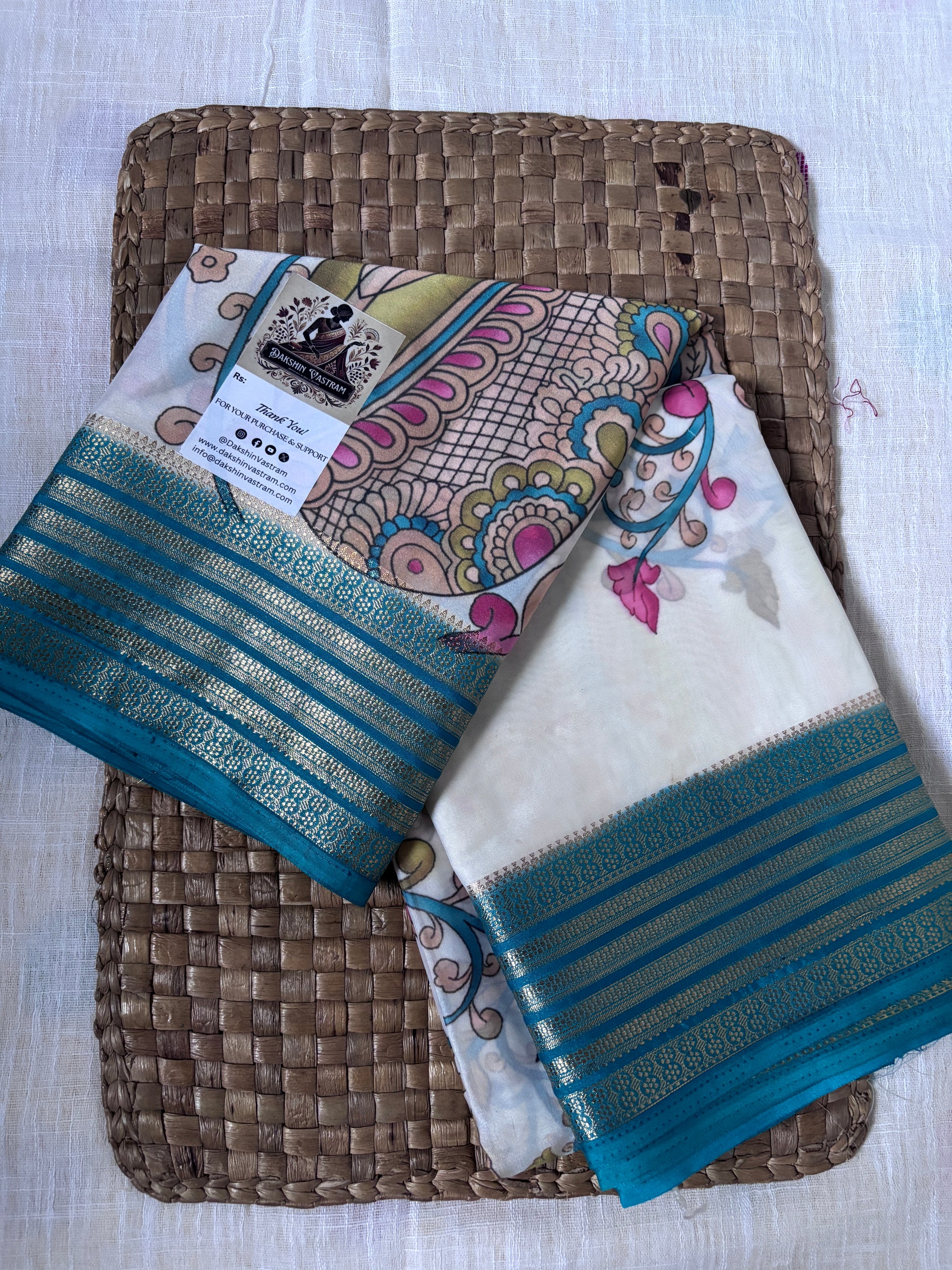 Buy Mysore Silk Collection – Rear view highlighting pallu design