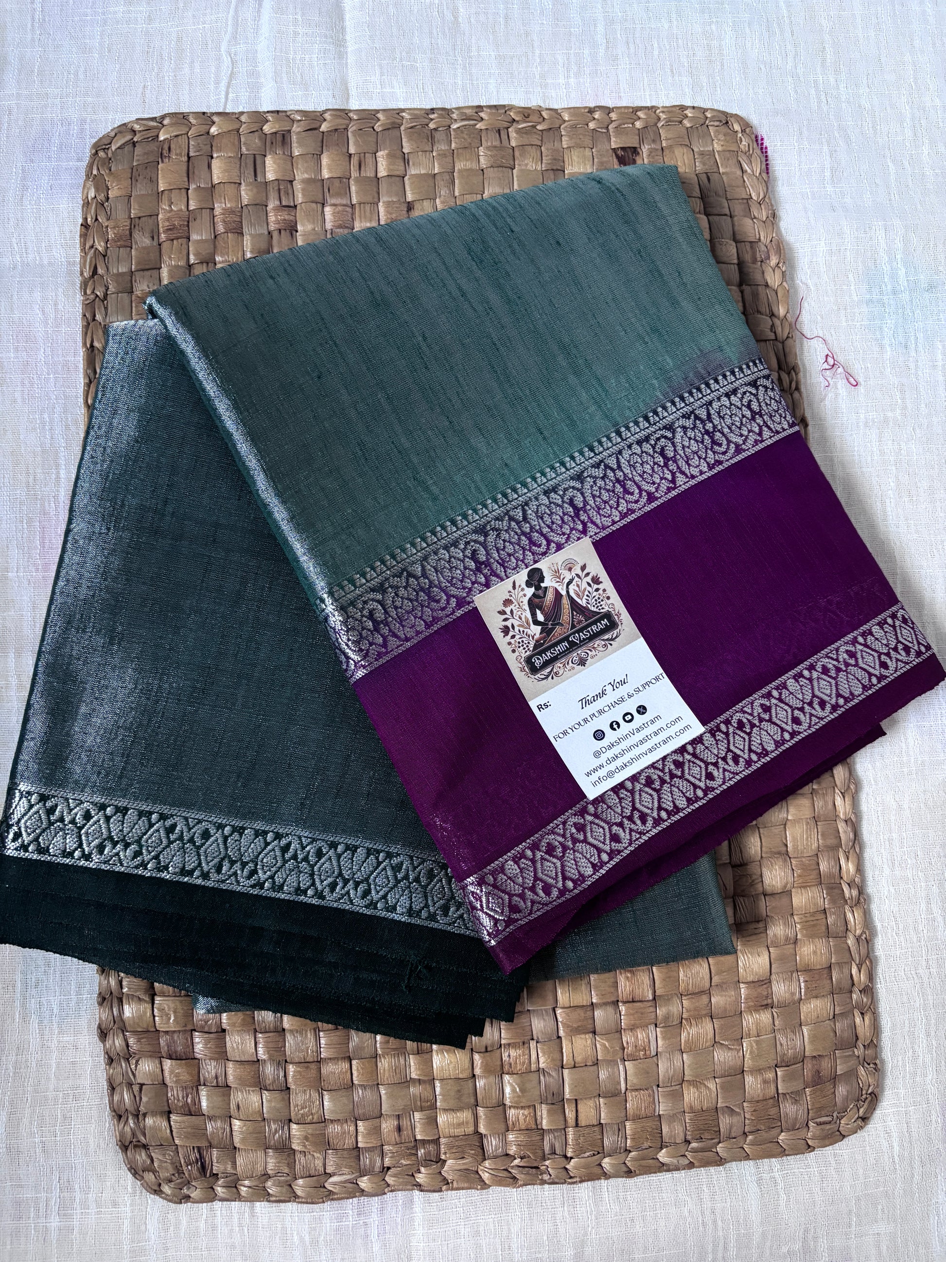 Buy Indian Silk Sarees – Close-up highlighting tissue weave texture