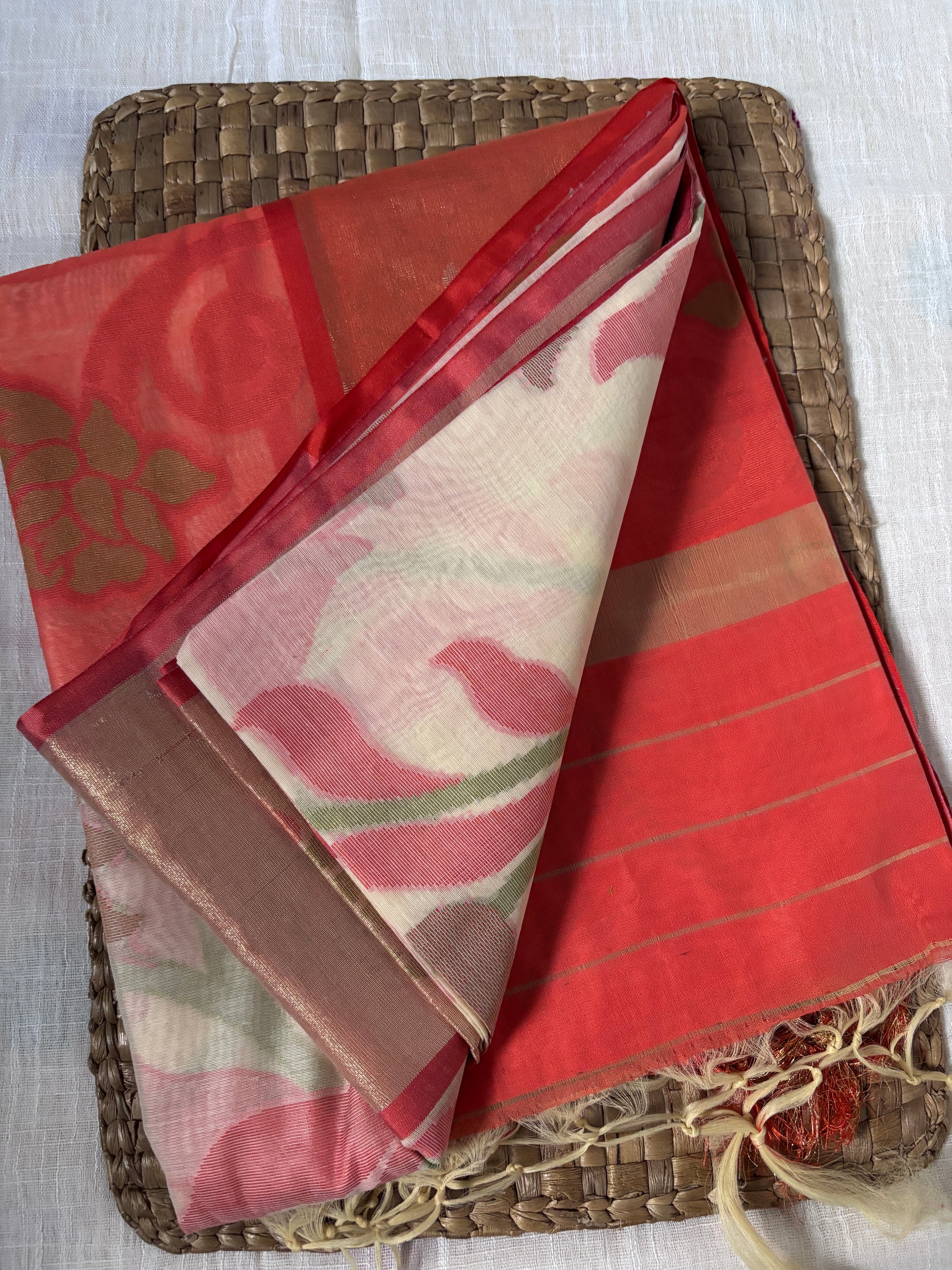 Buy Handwoven Tissue Saree – Rear view with pallu drape
