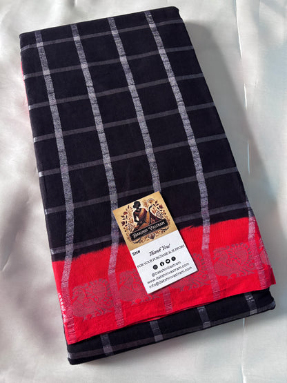 Buy Sunguri Cotton Saree online – Front view showing soft texture