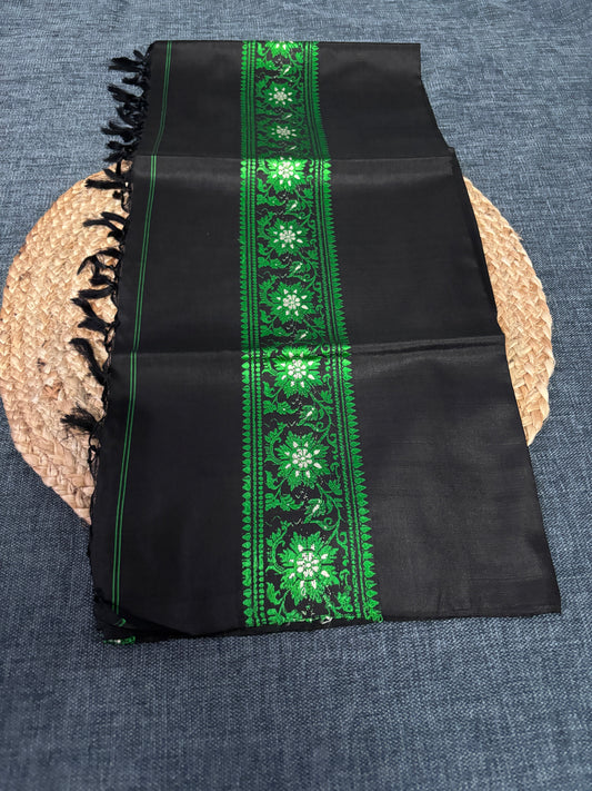 Shop Mulberry Silk Scarf online – lightweight silk scarf drape view