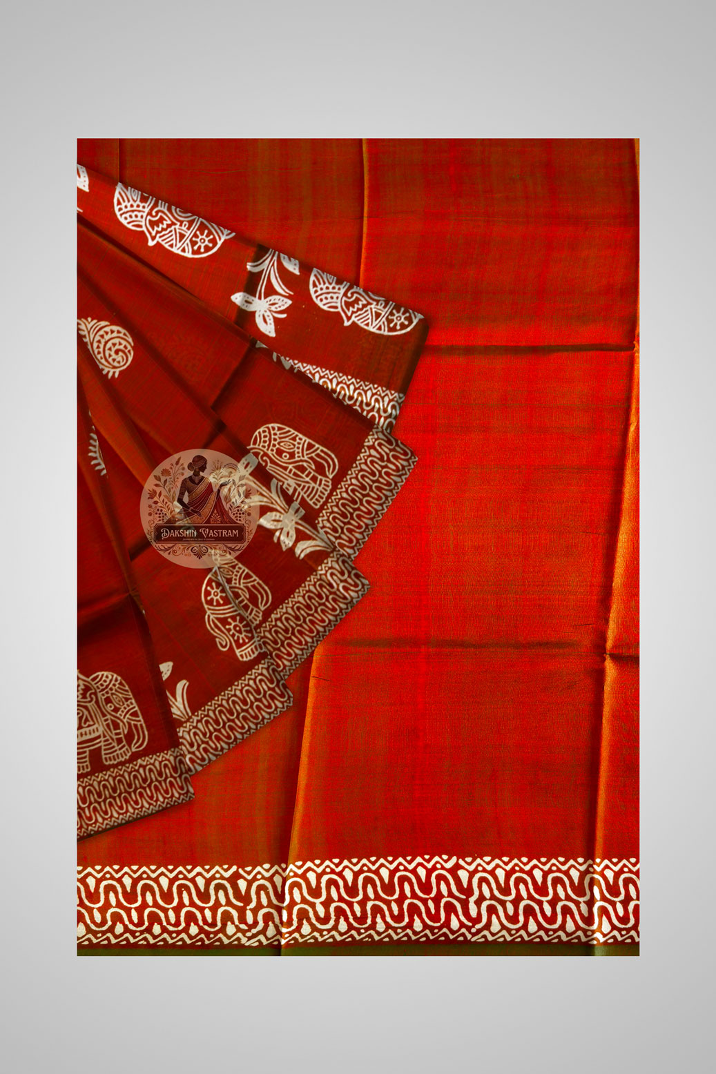 Buy Handloom Katan Silk Saree online – Detailed view of block printed design