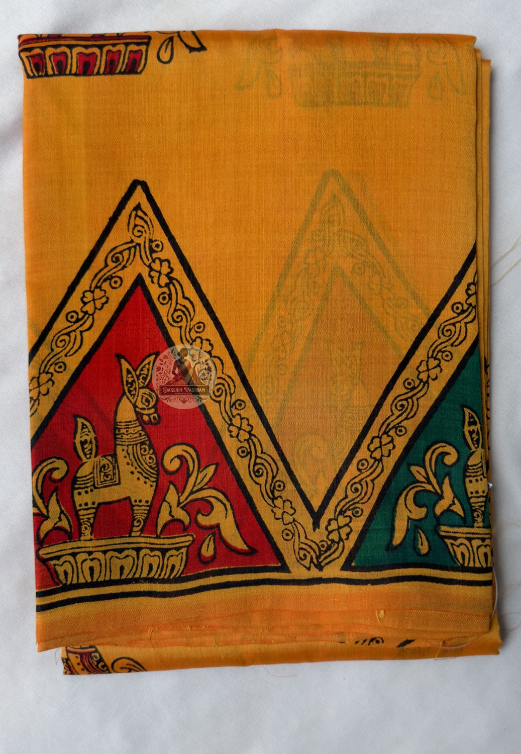 Close-up of handwoven ogee arch with zari rose medallion buti detail on Bishnupur Katan Silk Saree border