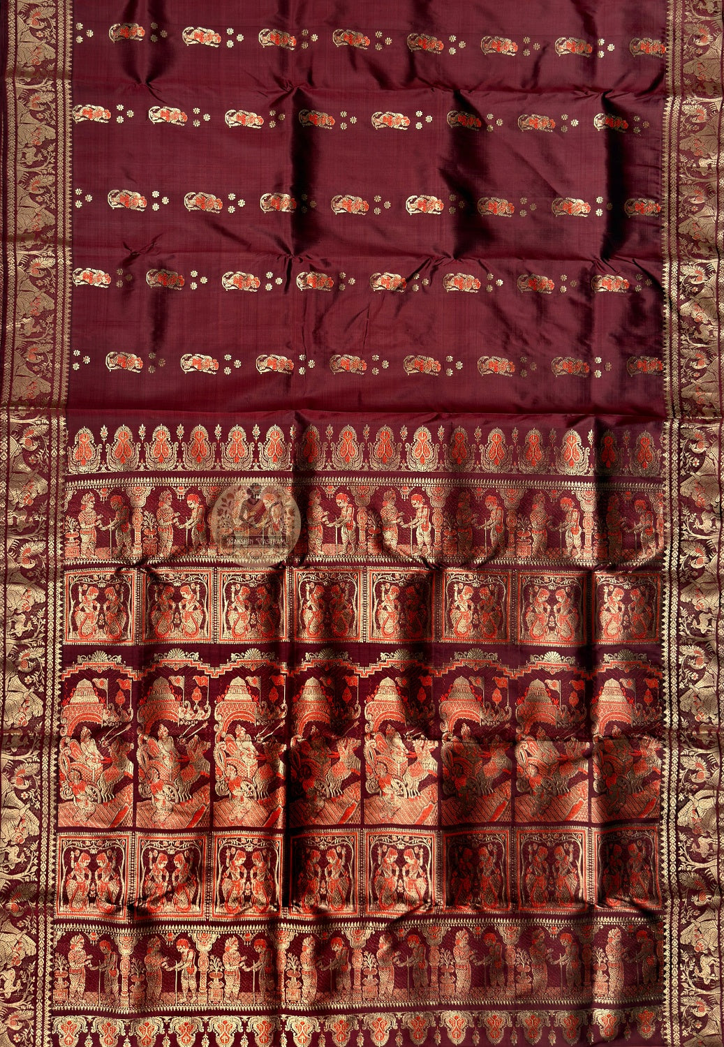 Close-up of golden zari Ramayana forest exile scene devotion valour love sacrifice woven into pallu deep wine Swarnachari Bishnupur craft