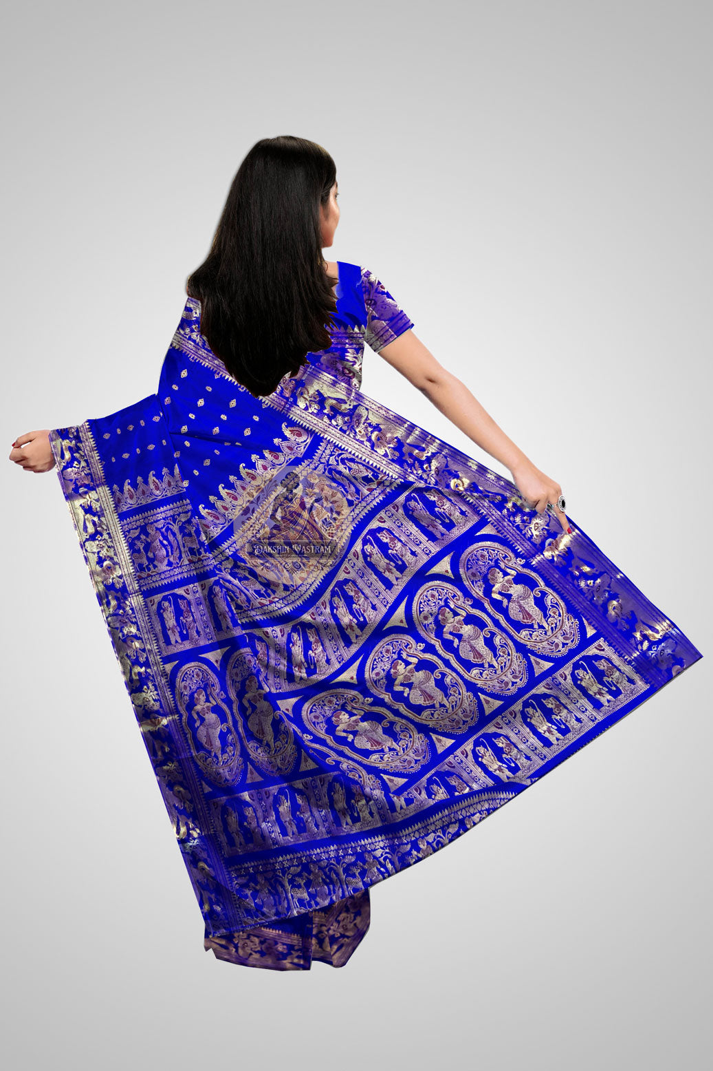 Buy Swarnachari Sarees – Rear view capturing pallu and storytelling art