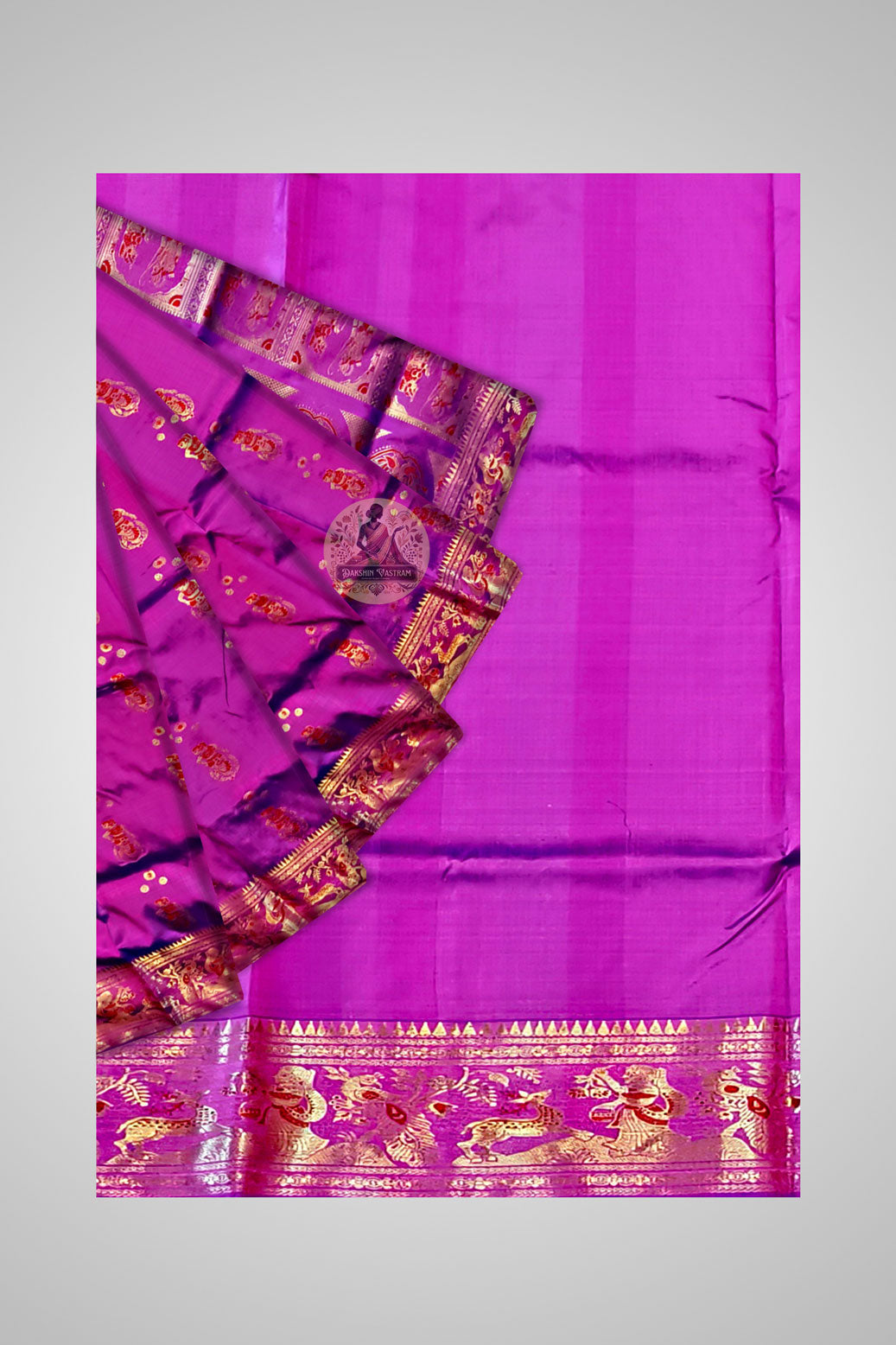 Shop Heritage Saree online – Zari detail and handloom pattern close-up