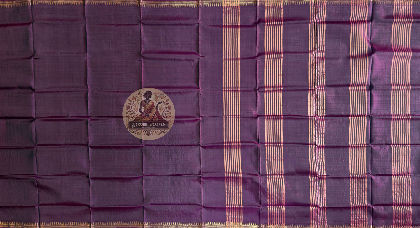 Close-up of scrolling vine motifs woven into pallu of Bishnupur Katan Silk Saree, Bengal artisan handloom
