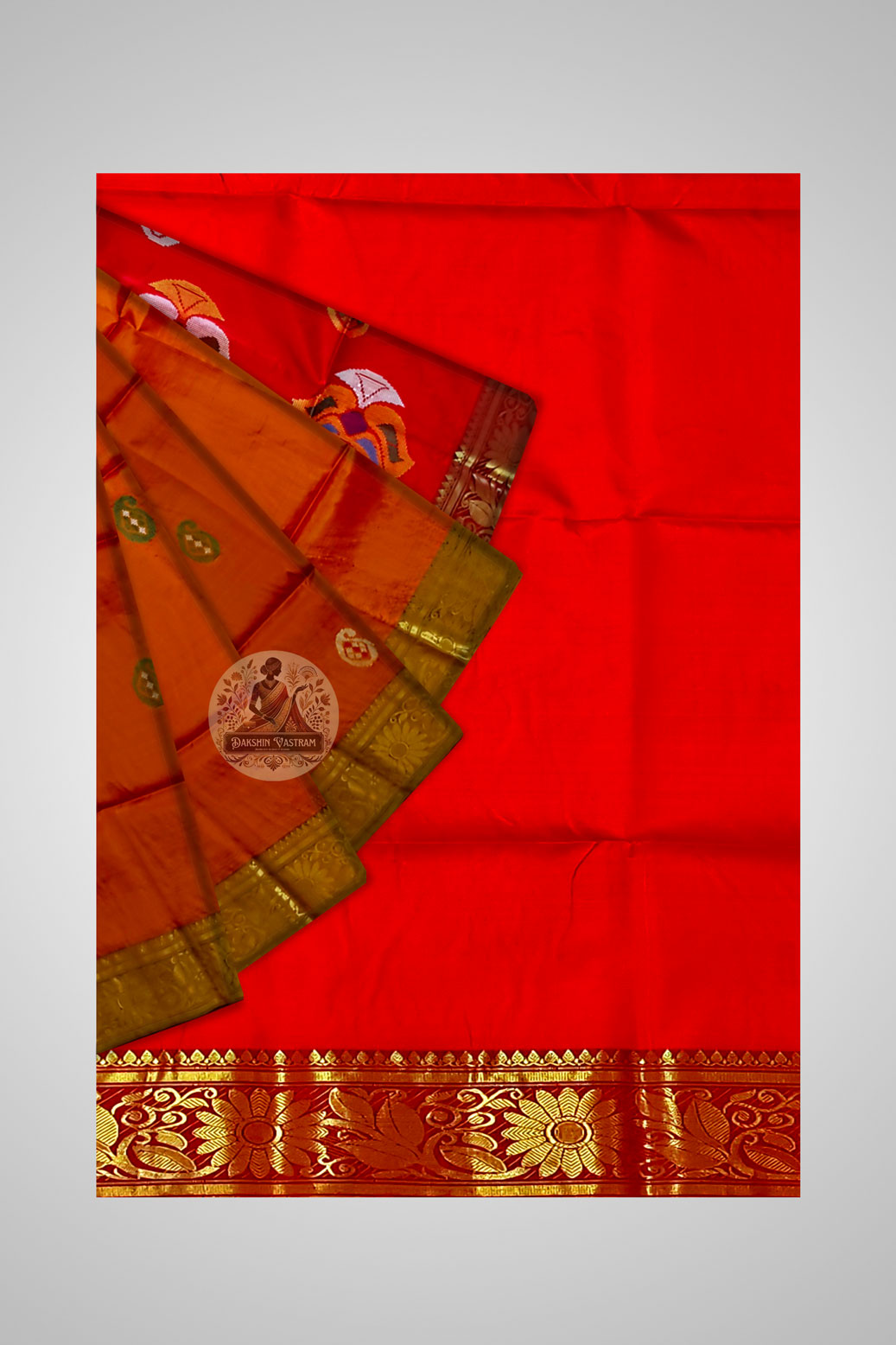 Order Indian Pure Silk Saree – Close-up view of weaving pattern