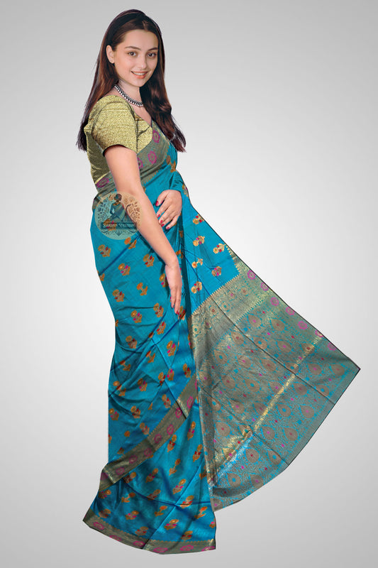 Explore Assam Muga Sarees – Traditional pallu side profile