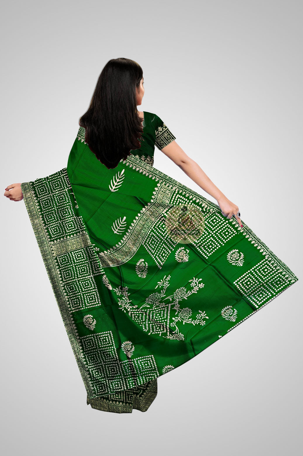 Buy Pure Silk Saree UK – Rear view with detailed pallu
