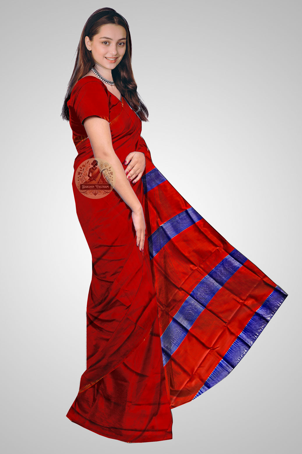 Shop Zari Border Silk Saree online – Side view of detailed handloom work