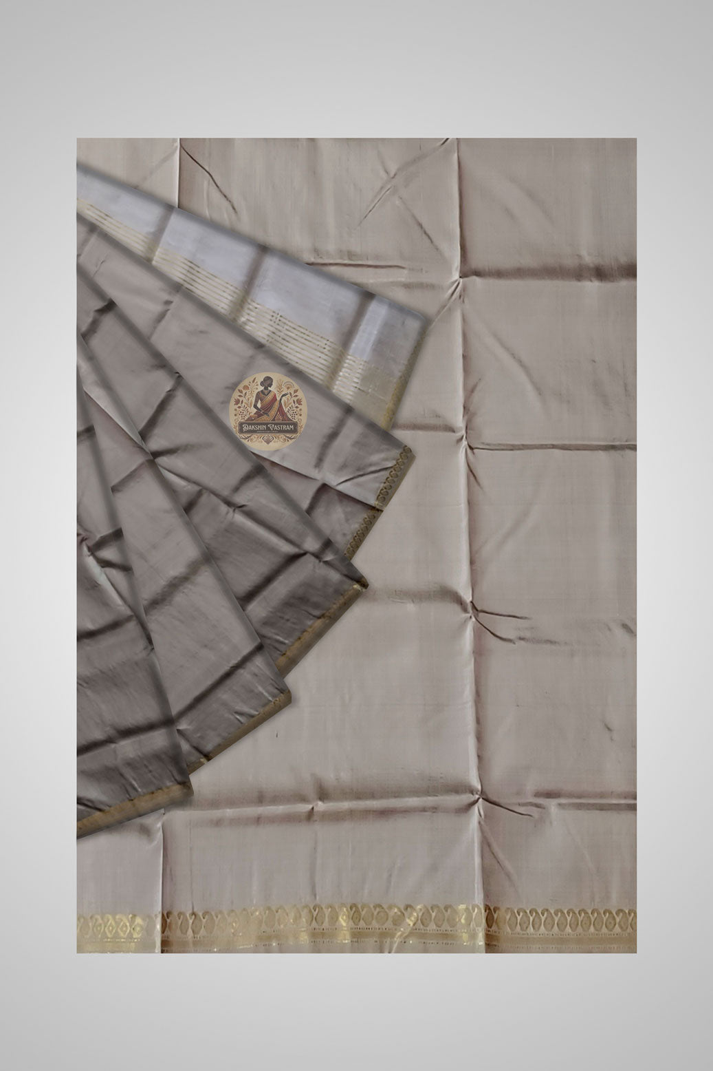 Buy Silk Saree with Zari online – Close-up of border detailing