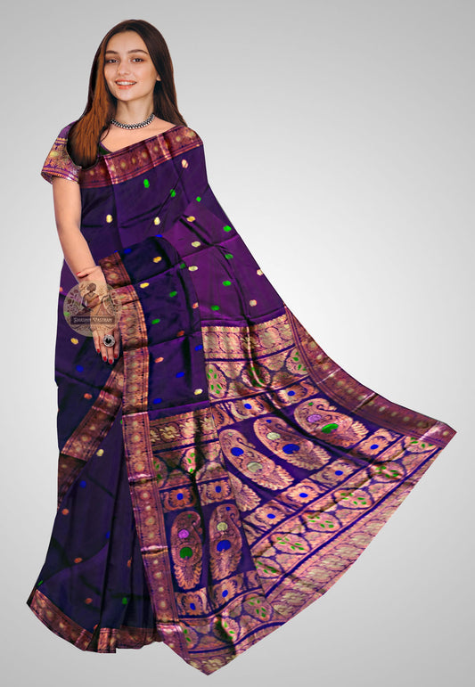 Buy Handloom Swarnachari Pure Silk Saree online – front view