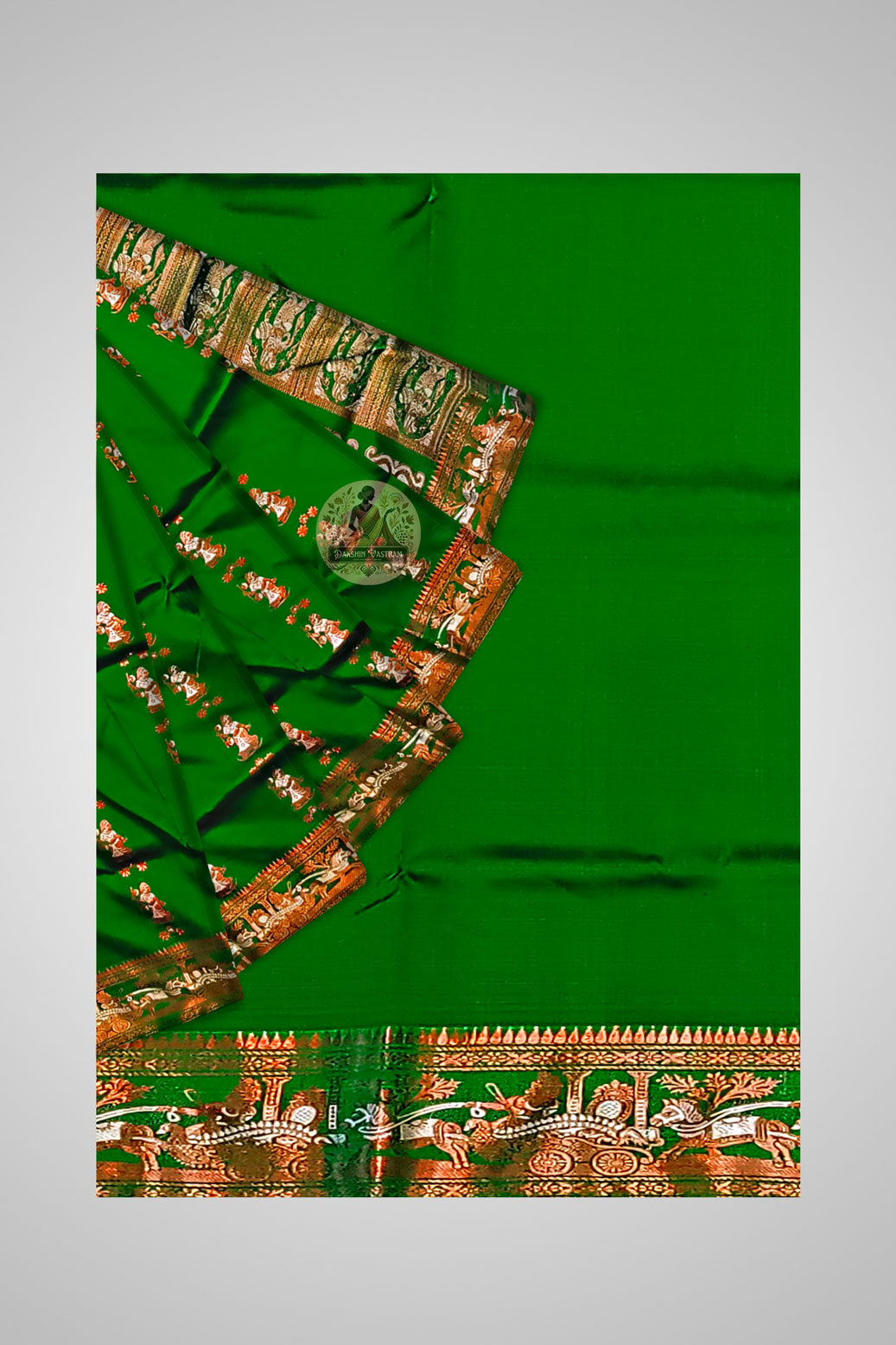 Buy Swarnachari Saree online – Artistic zari motifs in close-up view