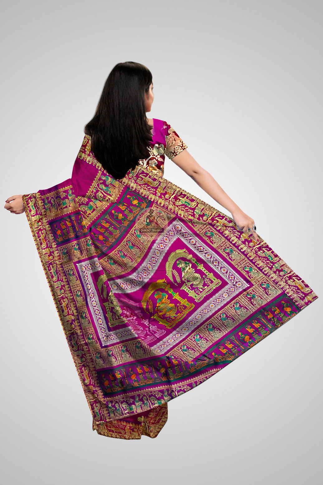 Buy Baluchari Silk Saree – Rear view of pallu and pleats